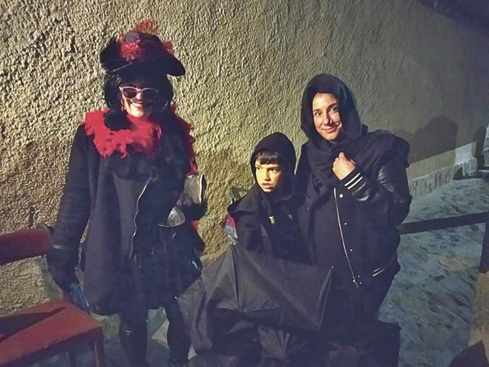 María José, Yuri y Eli.