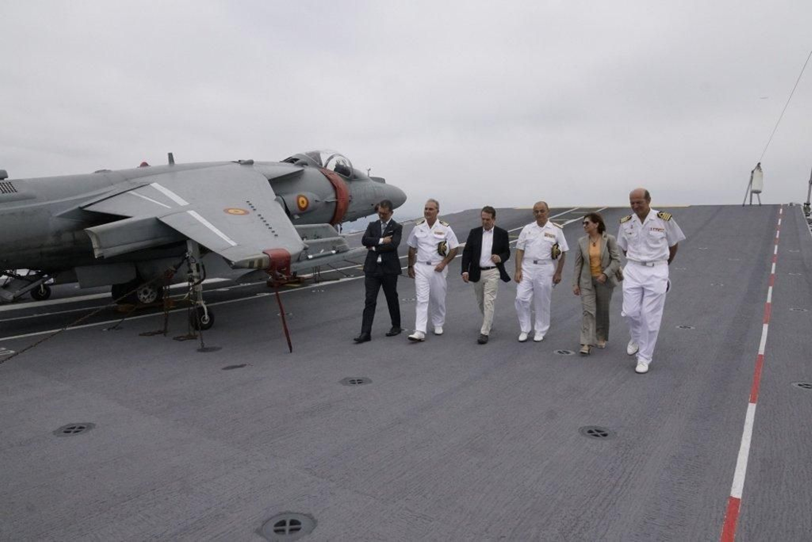 El portaviones Juan Carlos I en Vigo  (87) (1024x684)