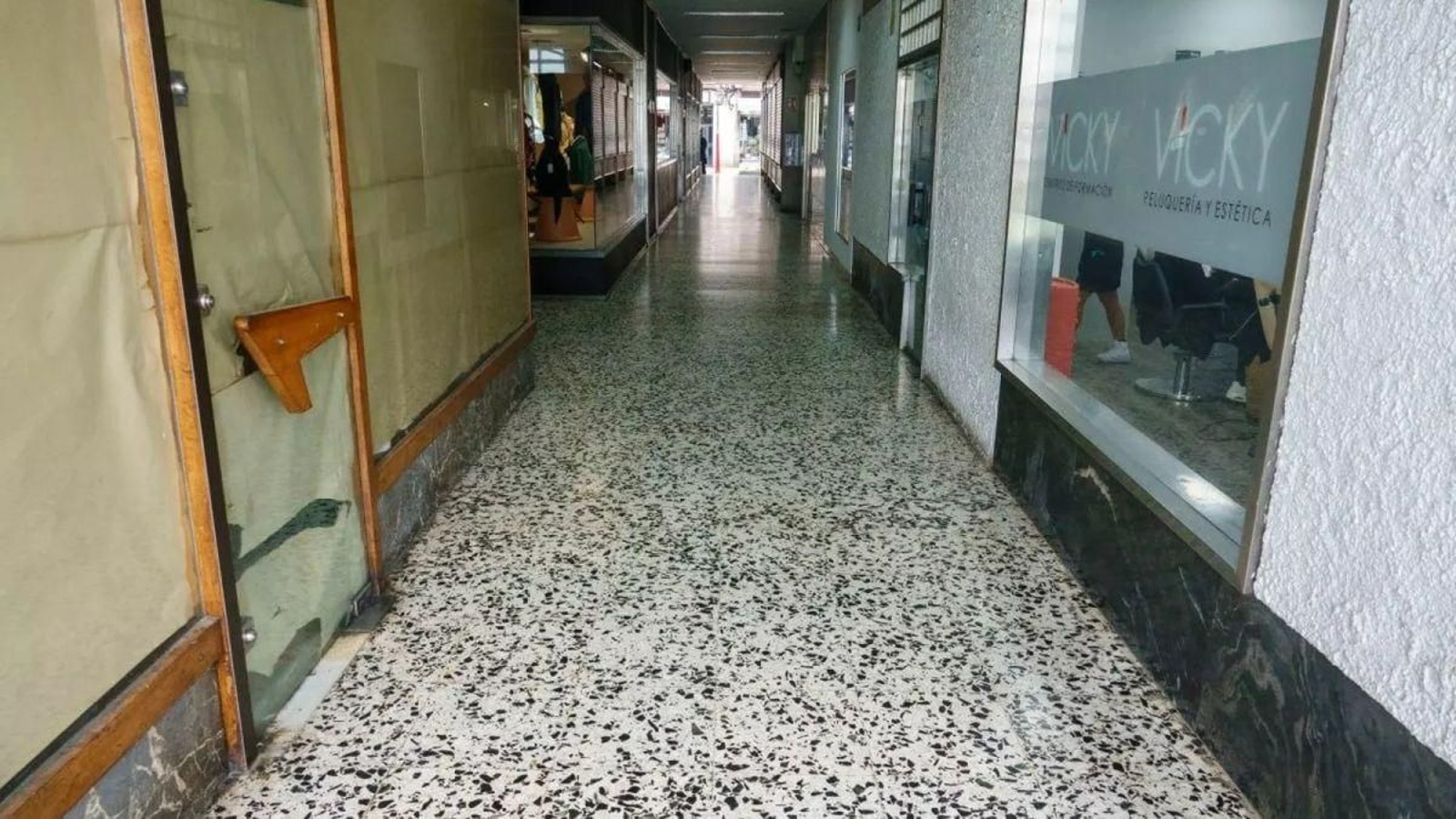 Los hechos tuvieron lugar en estas galerías de O Calvario.