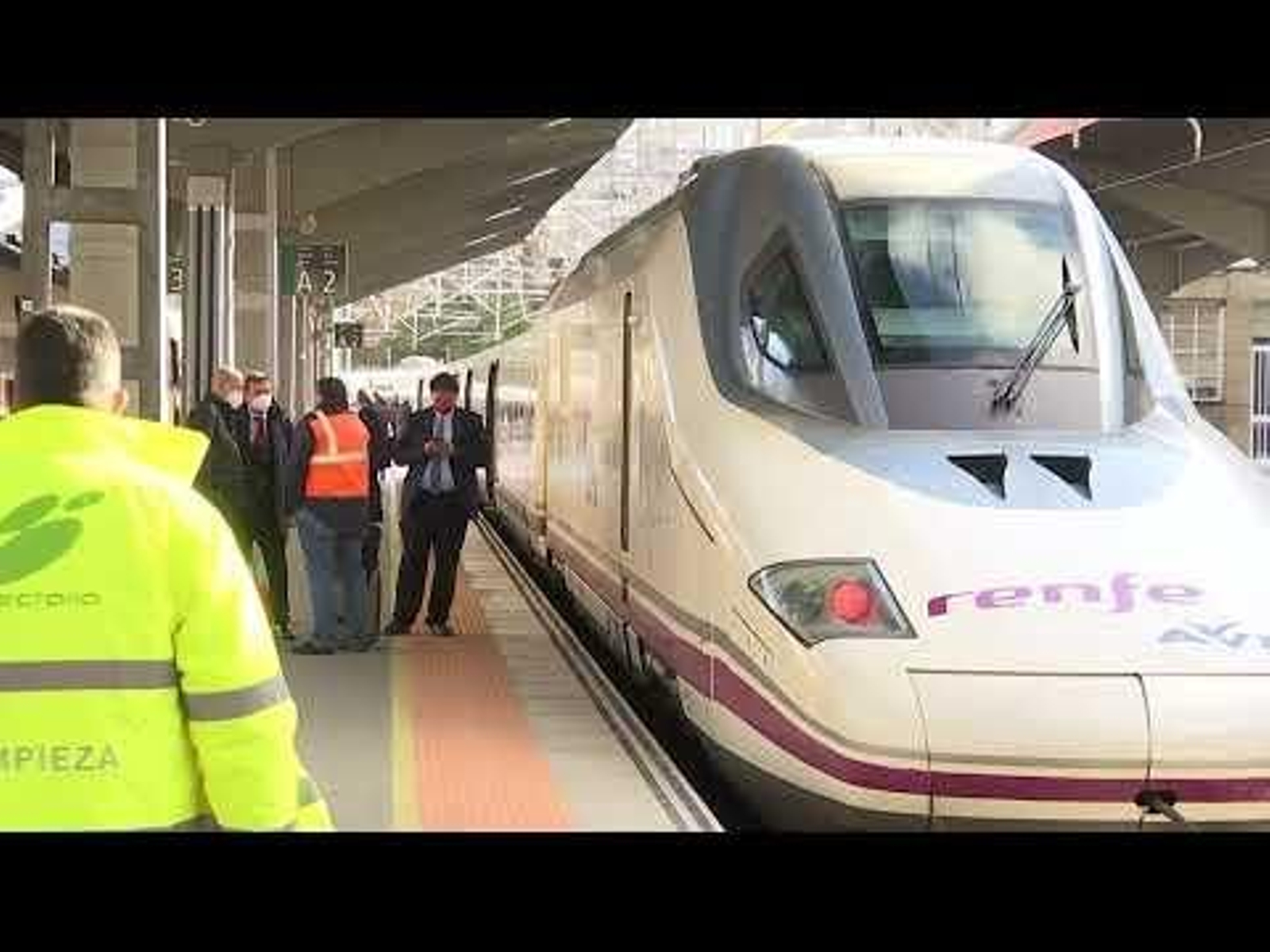 Renfe eliminará a partir del 12 de diciembre la reserva previa de asiento en varias líneas de Media Distancia y Regionales