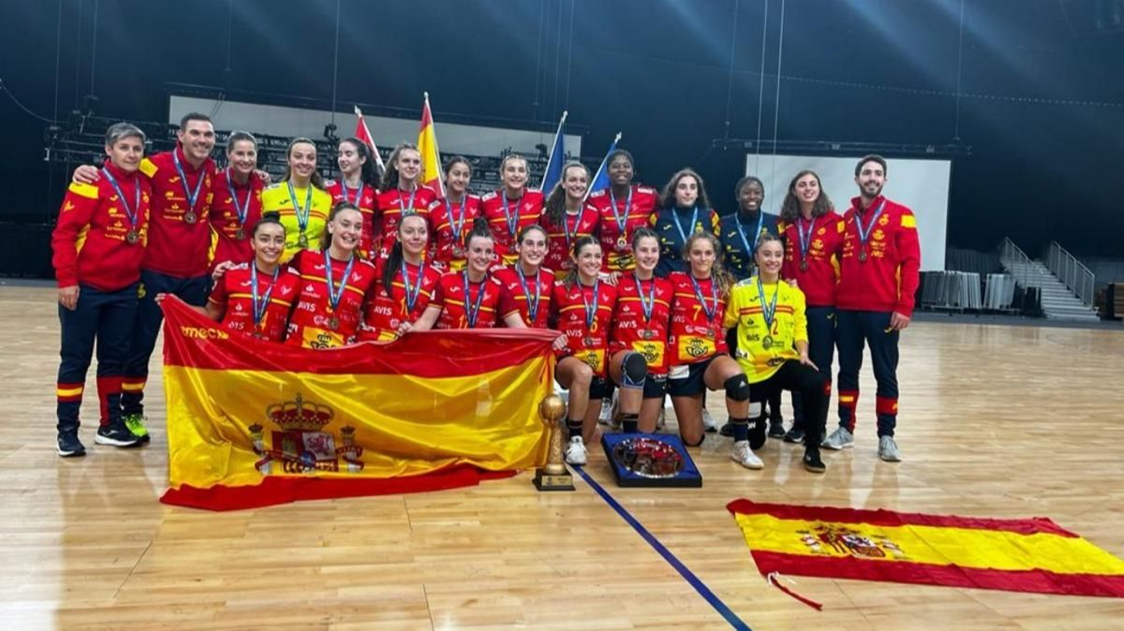 Las Guerreras promesas, campeonas