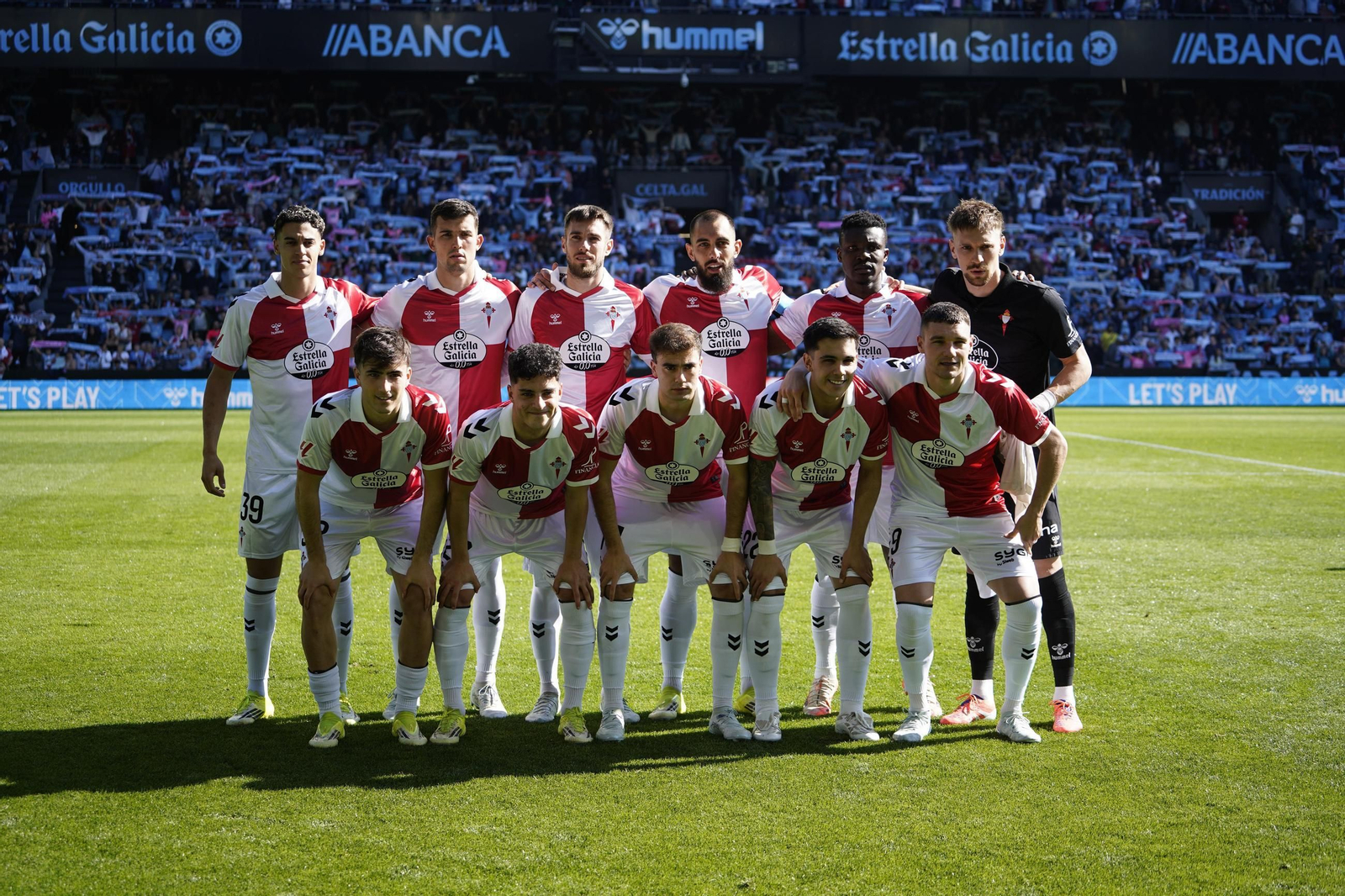 Galería | El Celta y el Alavés se miden en Balaídos