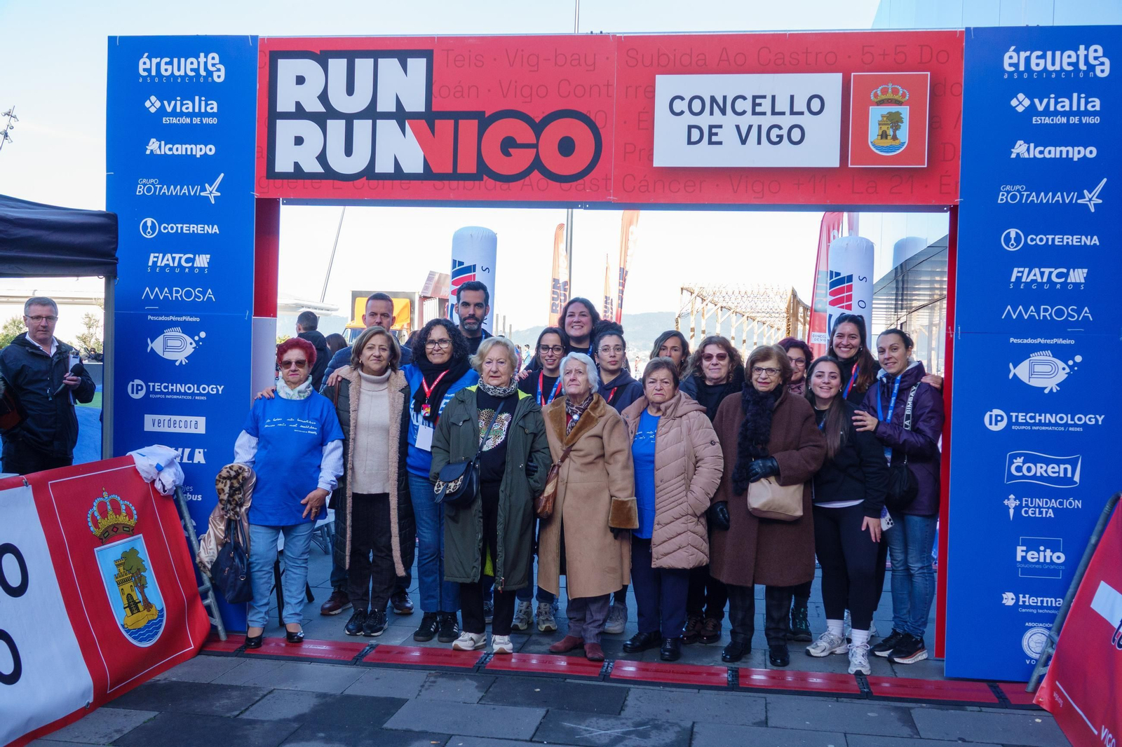 Galería | La carrera popular Érguete e Corre de Vigo bate récord de participación
