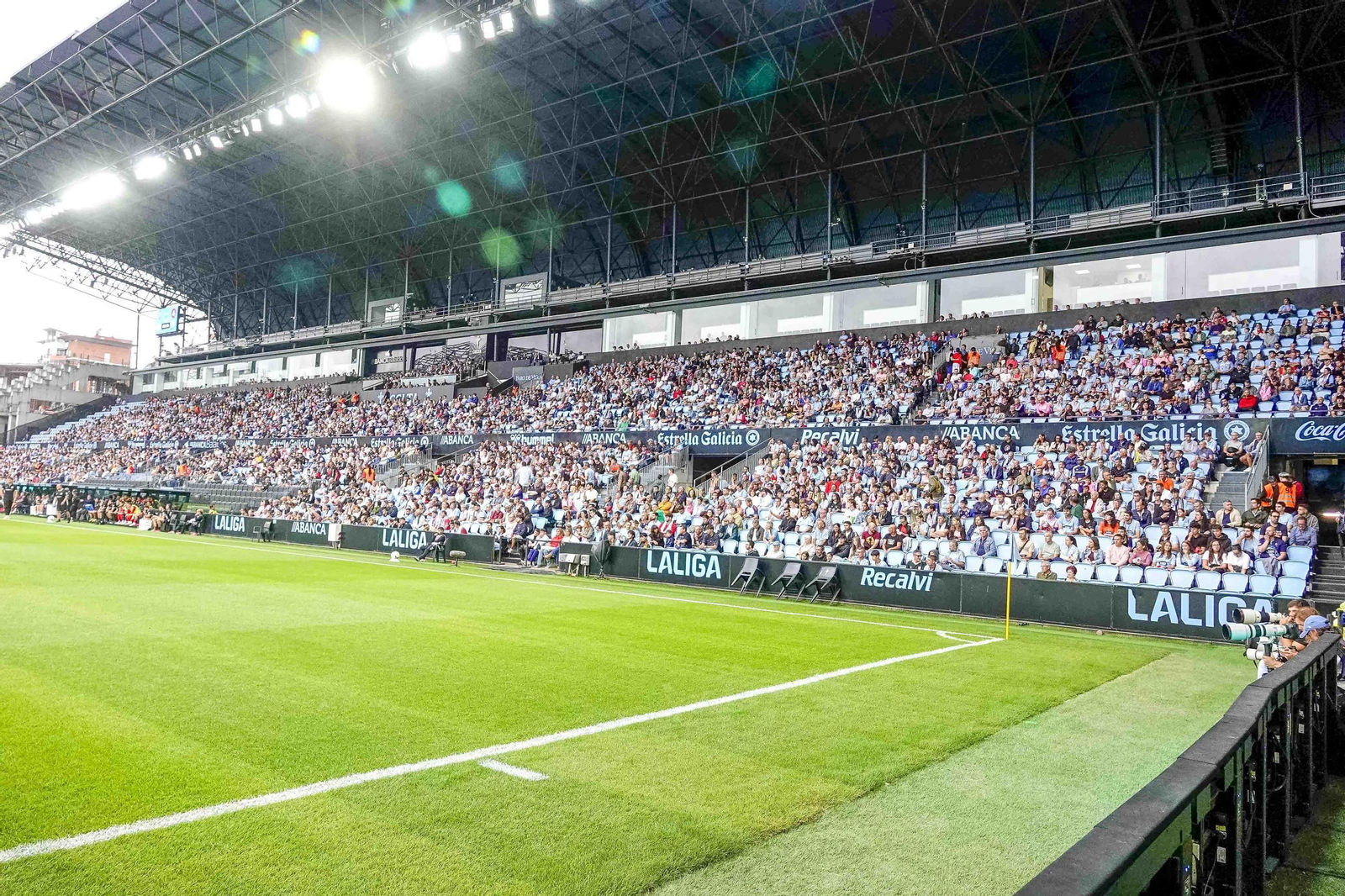 Galería | El Celta Fortuna se estrena como local en Segunda División