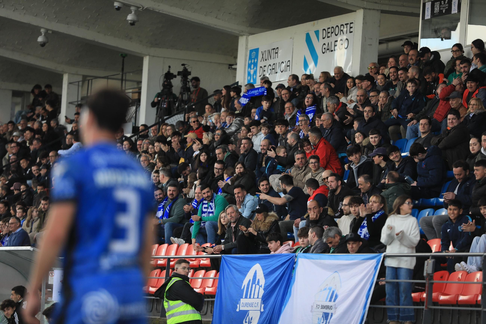 Galería | Así se vivió el derbi gallego en O Couto, en imágenes
