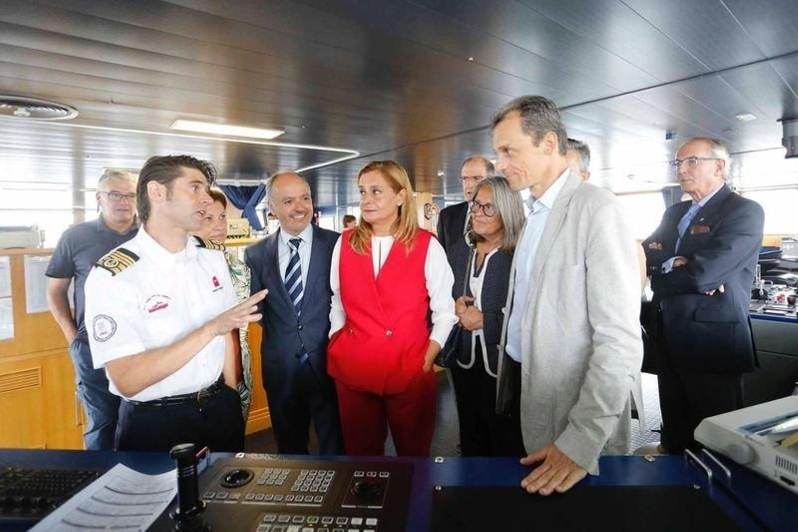 Pedro Duque acompañado de Carmela Silva y David Regades (JV LANDÍN).