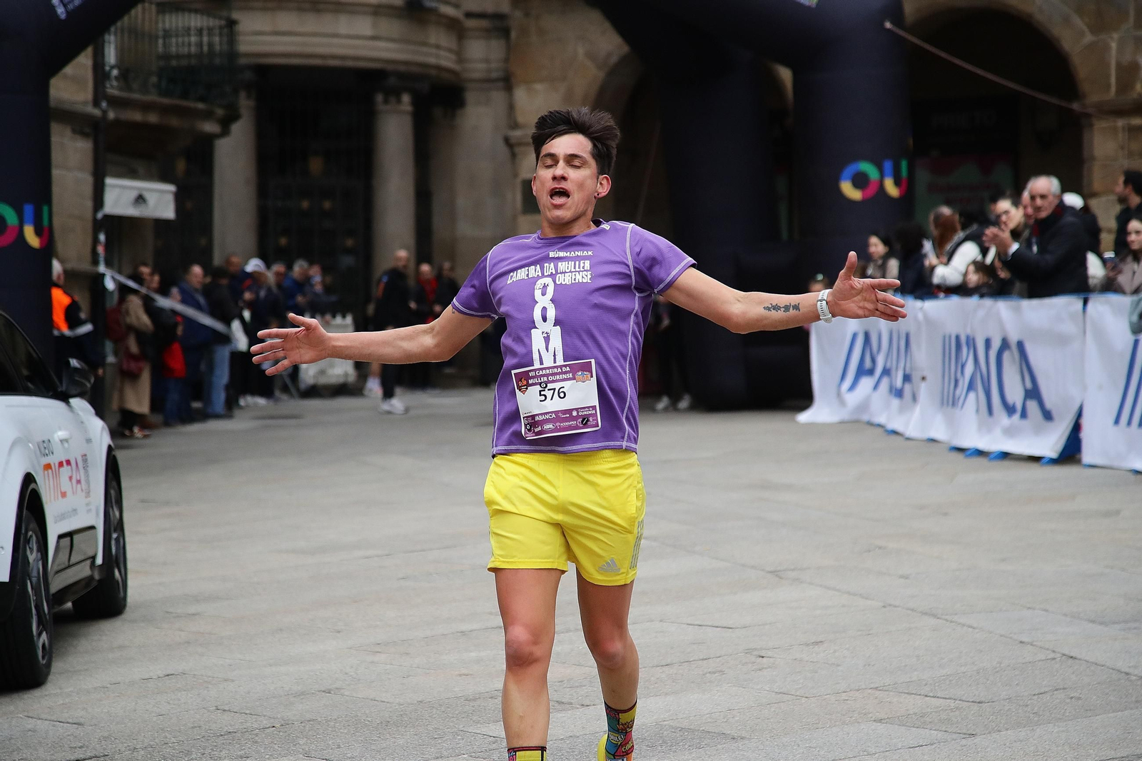 Galería | Ourense se viste de morado para correr la Carreira da Muller