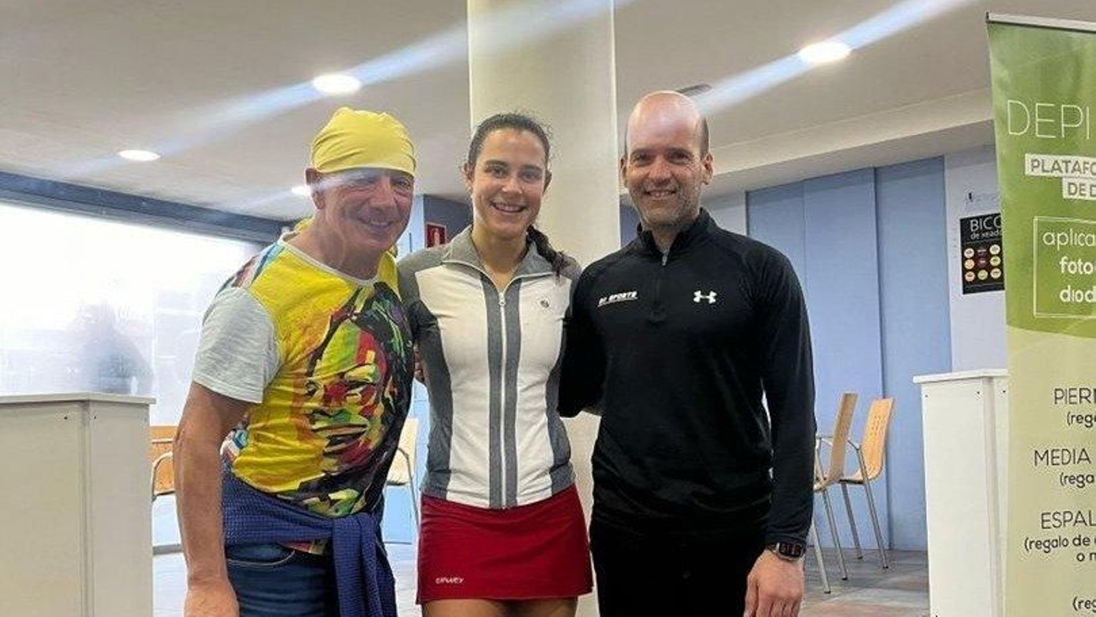 La viguesa Marta Domínguez, junto con su entrenador, Miguel Novegil, y el preparador fisico, Anxo Graña.