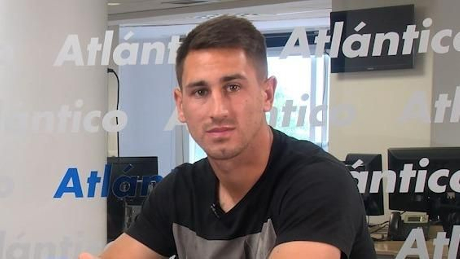 El futbolista vigués Manu Justo.