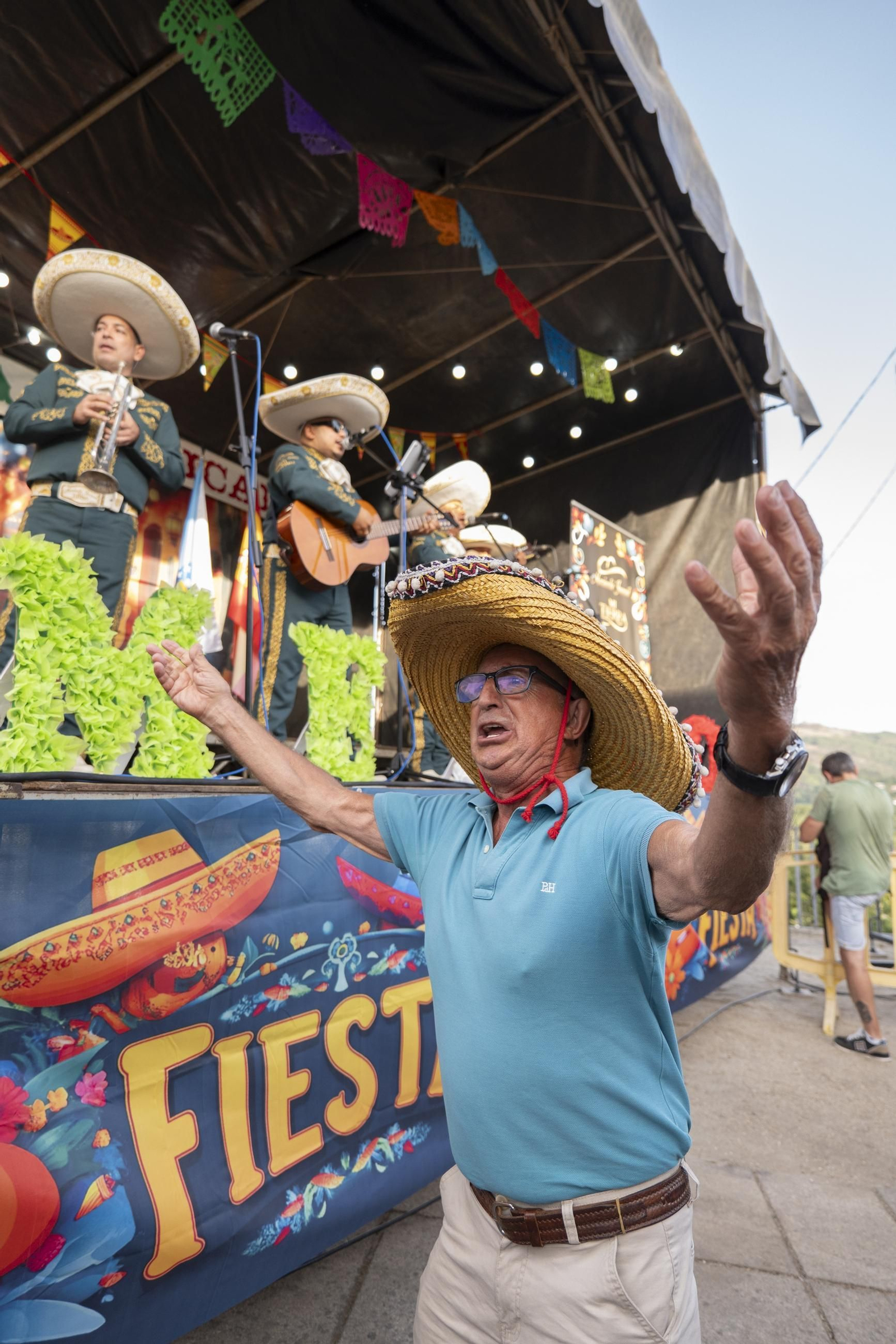 Galería | Mariachis, reencuentros y sabor mexicano: así se vivió la gran fiesta de Avión, en fotos