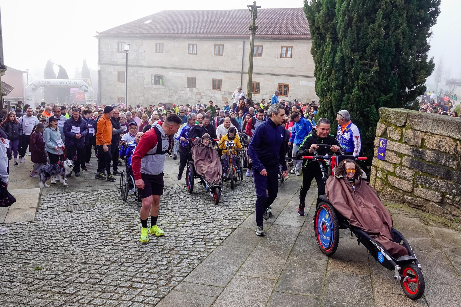 Galería | La carrera contra el cáncer 2026 de Mos reúne a casi 300 atletas