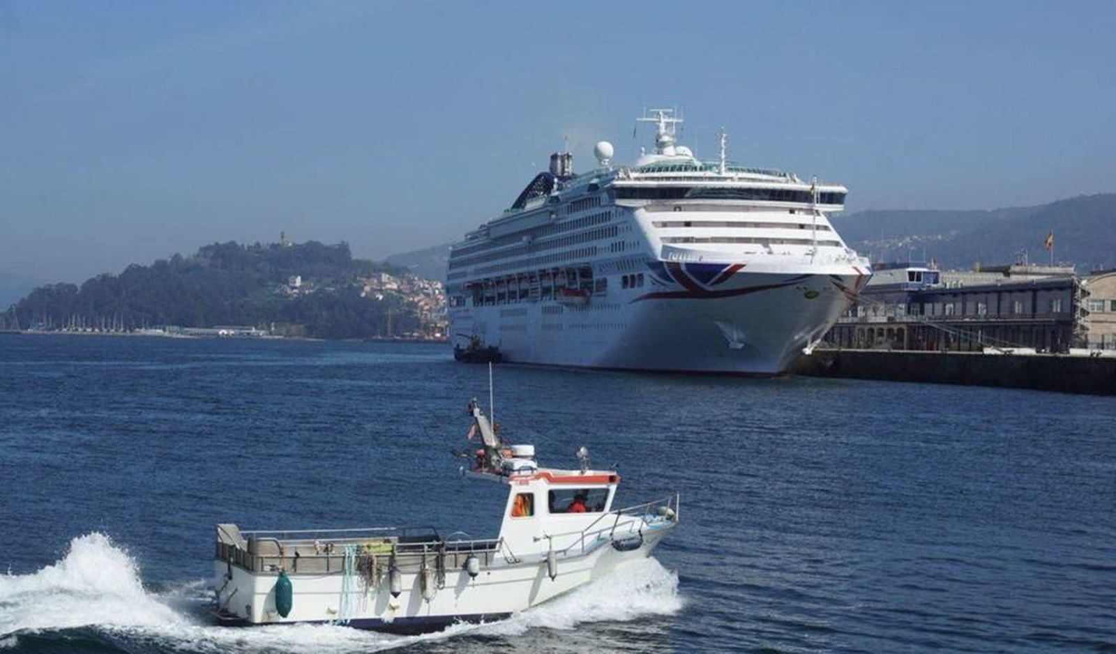 El "Oceana" llegó a Vigo el 11 de marzo. Fue el último antes del confinamiento.