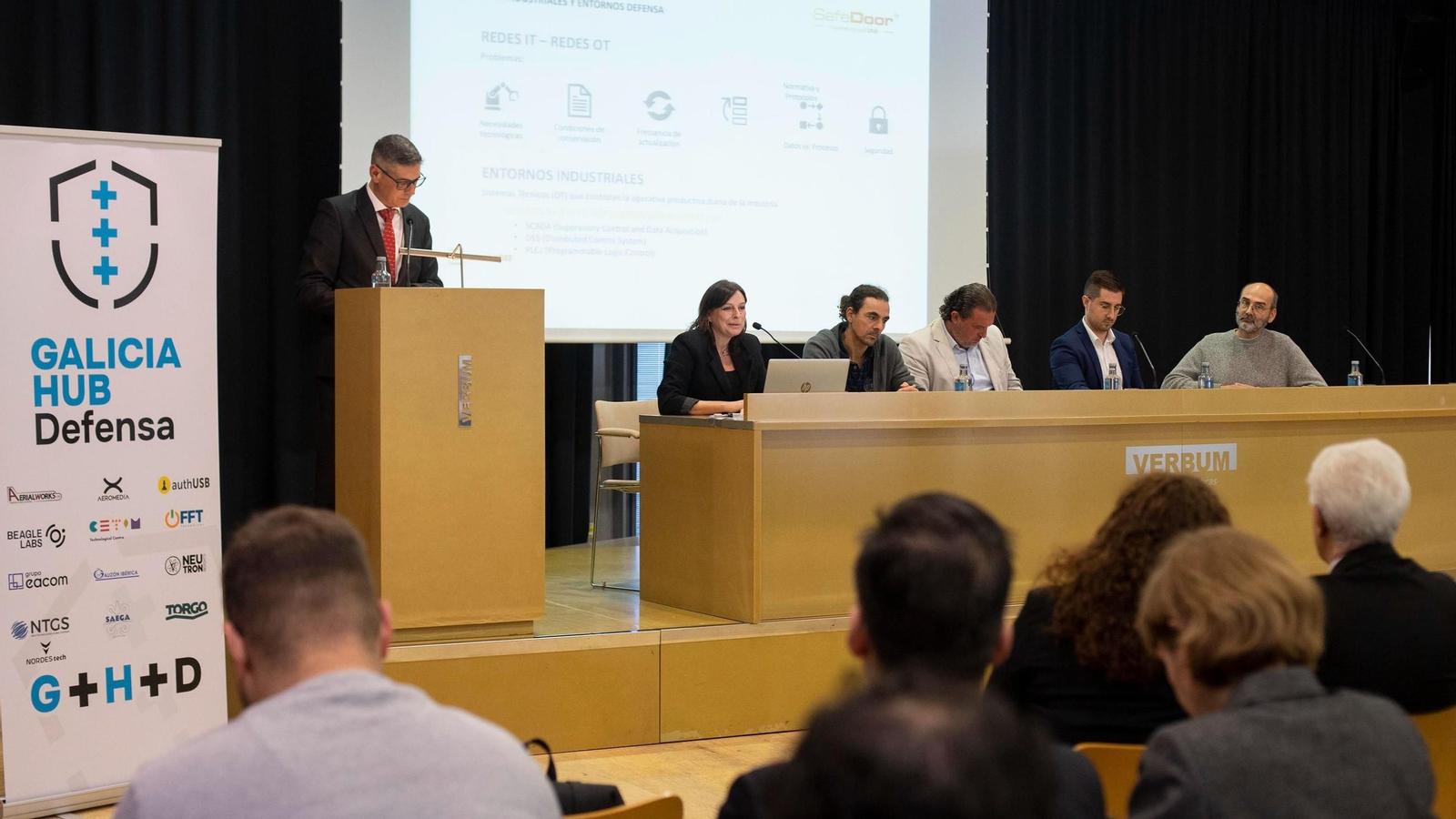 La jornada, en Vigo, incluyó la presentación de casos de éxito gallegos en el sector de defensa.