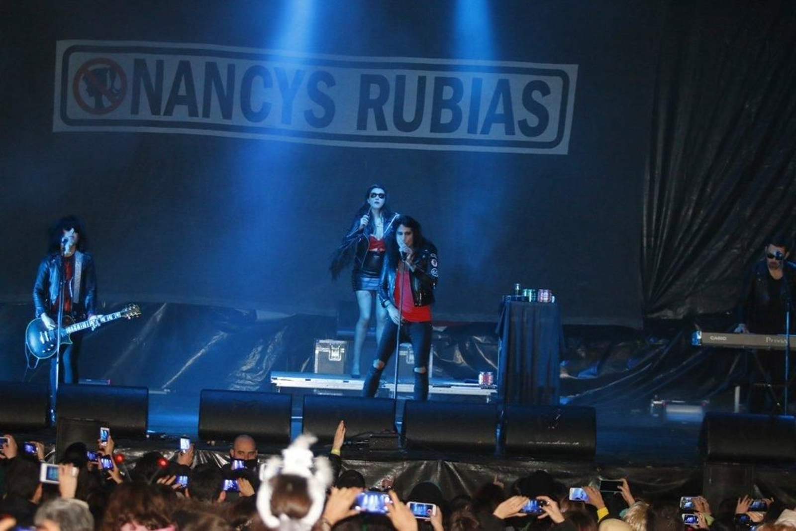 Mario Vaquerizo y las Nancys Rubias 02