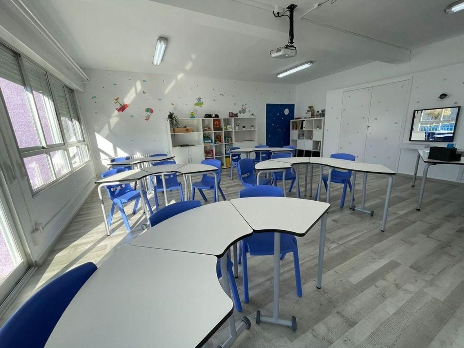 Así quedó el aula de apoyo del colegio de Cualedro