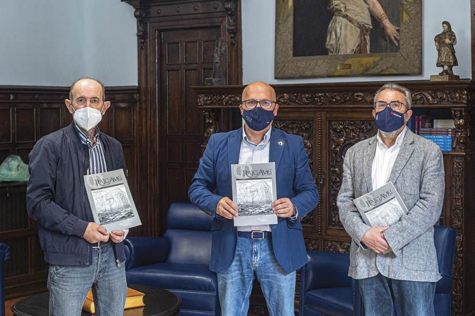 Senra, director de Raigame; Baltar, presidente provincial, e Rodríguez, director do Arqueolóxico.