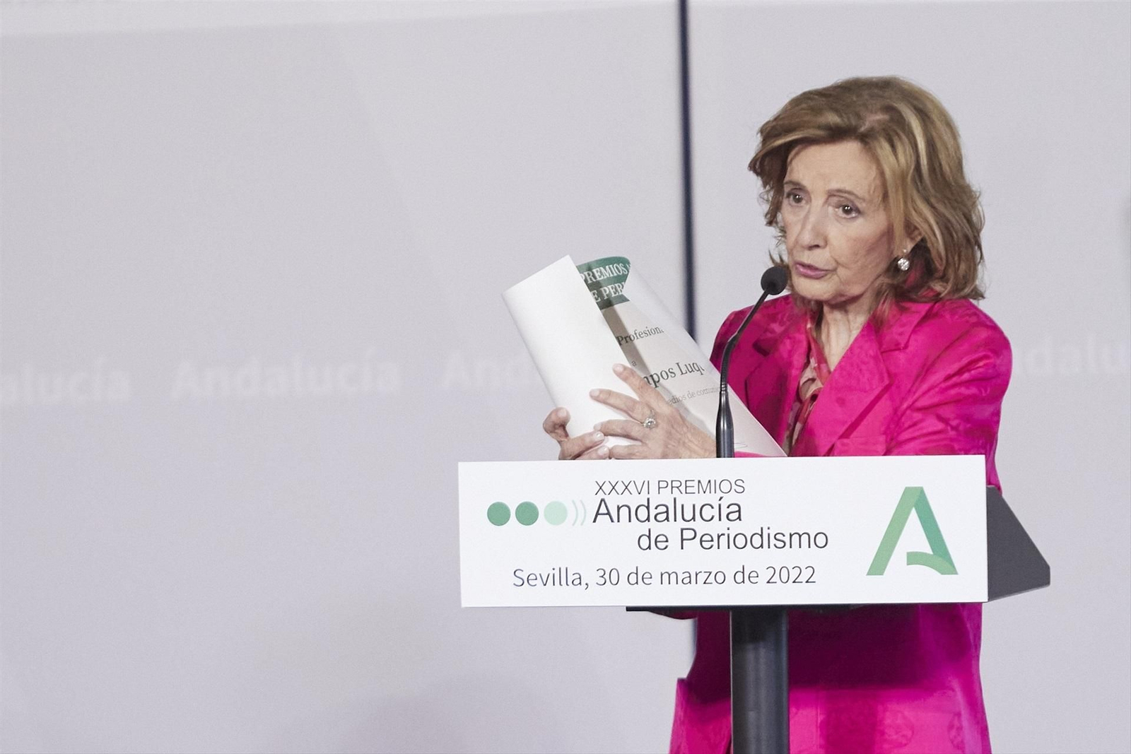 La periodista, María Teresa Campos, durante la entrega de los XXXVI Premios Andalucía de Periodismo en el Palacio de San Telmo, a 30 de marzo de 2022. // Europa Press