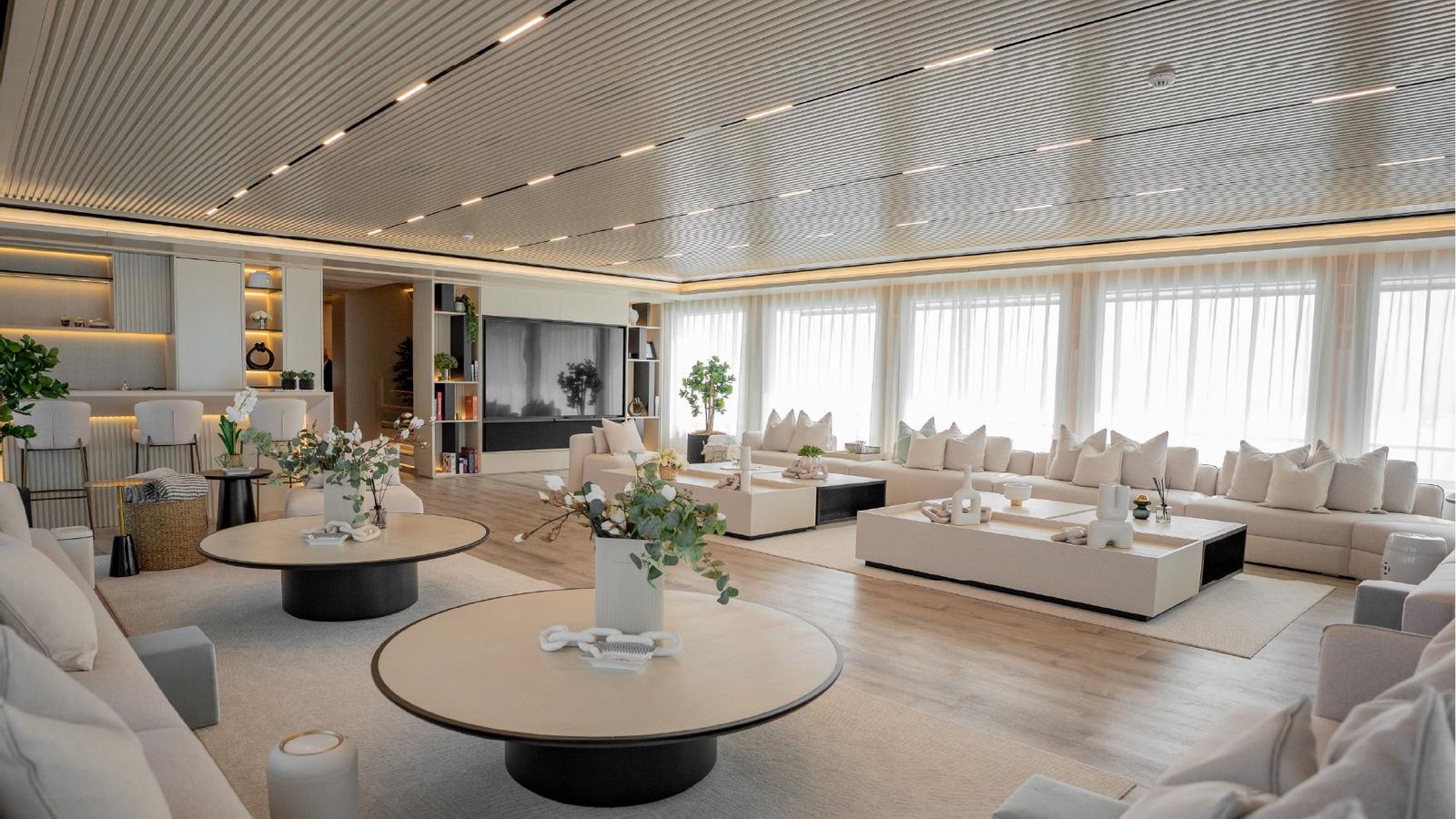 Salones del yate villa