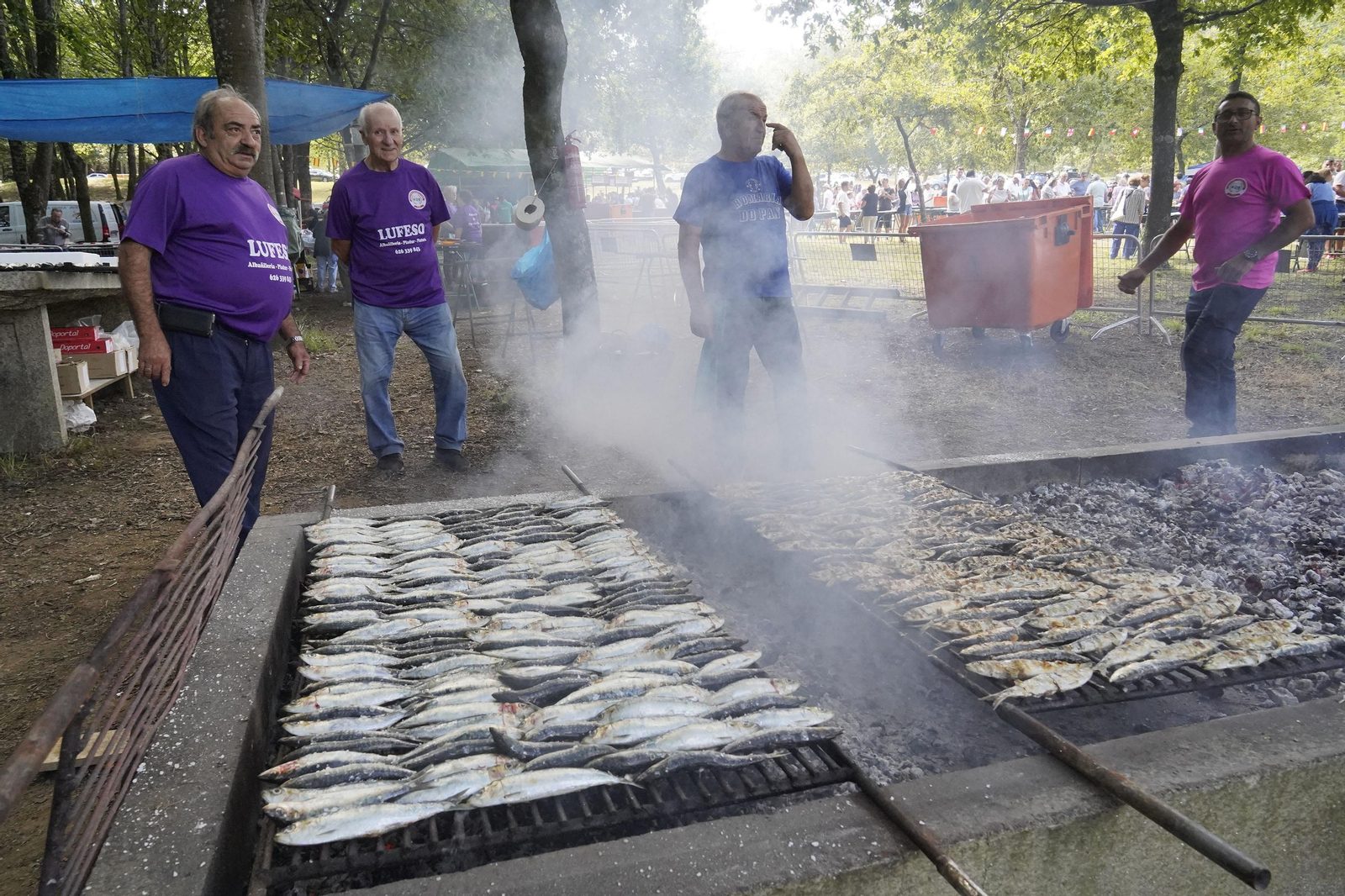 Sardinas en la Romaría do Pan de Millo en Cabral.