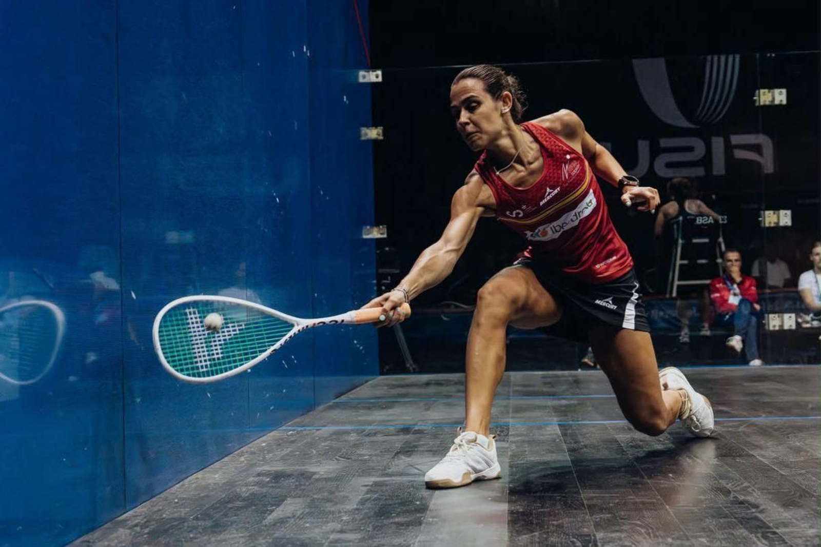 Marta Domínguez salva una bola durante el Campeonato Mundial Universitario.