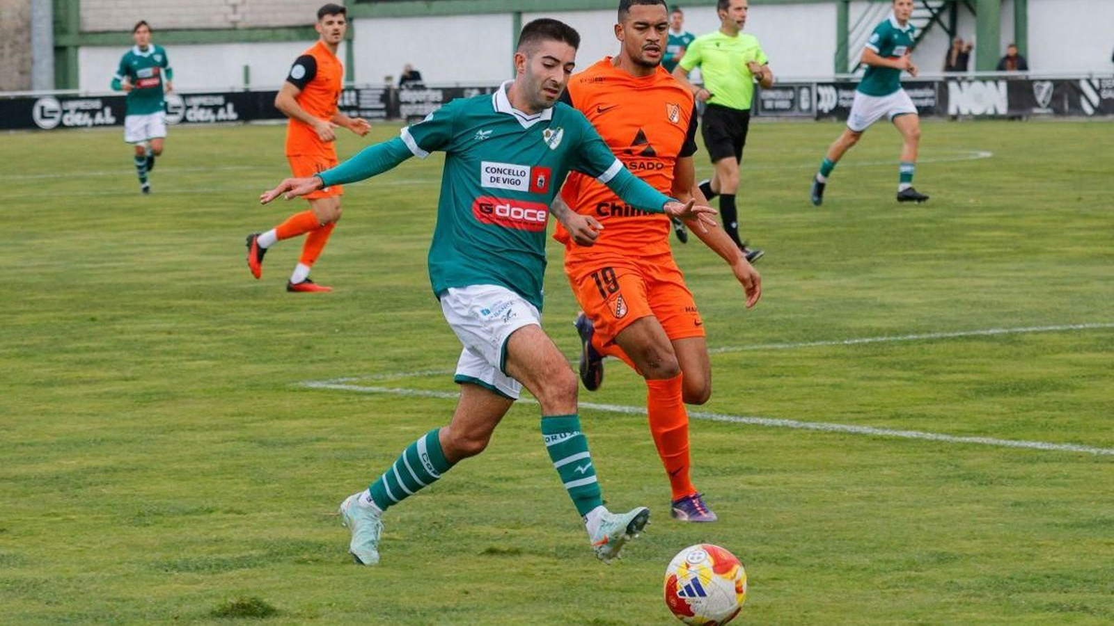 El asturiano Guille Pinín, de baja en el primer tramo del curso, ha sido clave en la mejoría de los verdes.