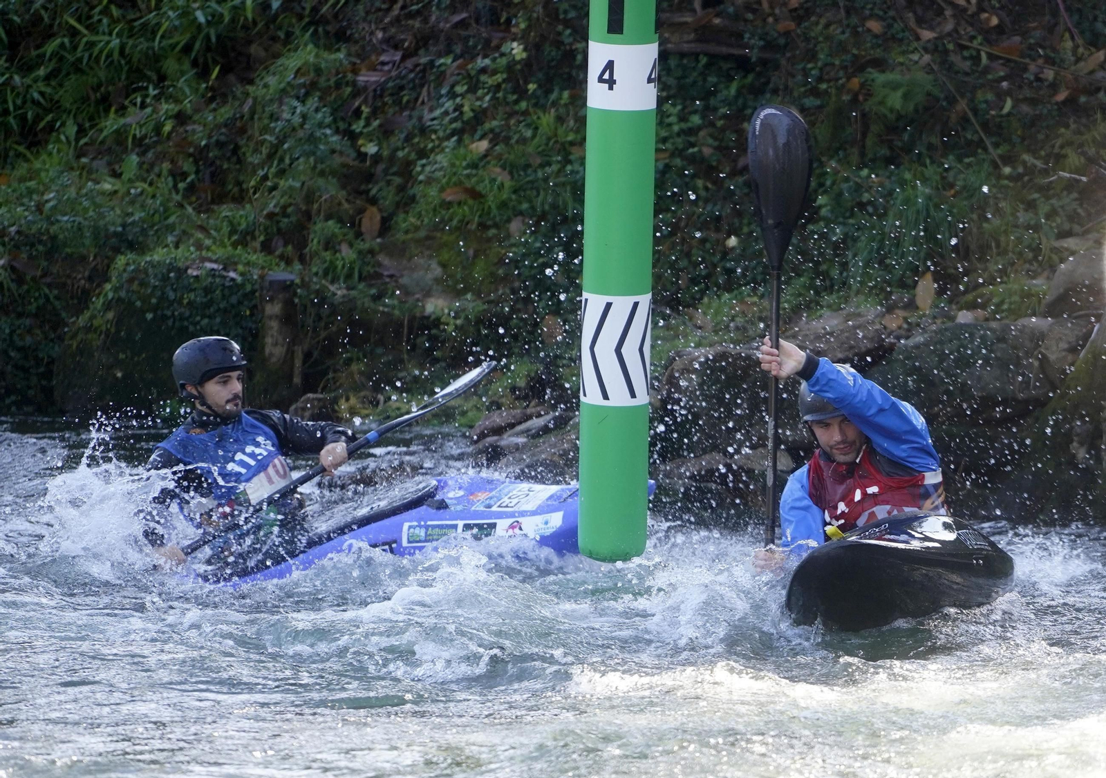 Galería | Mondariz Balneario acogió el Gallego de slalom y kayak cross