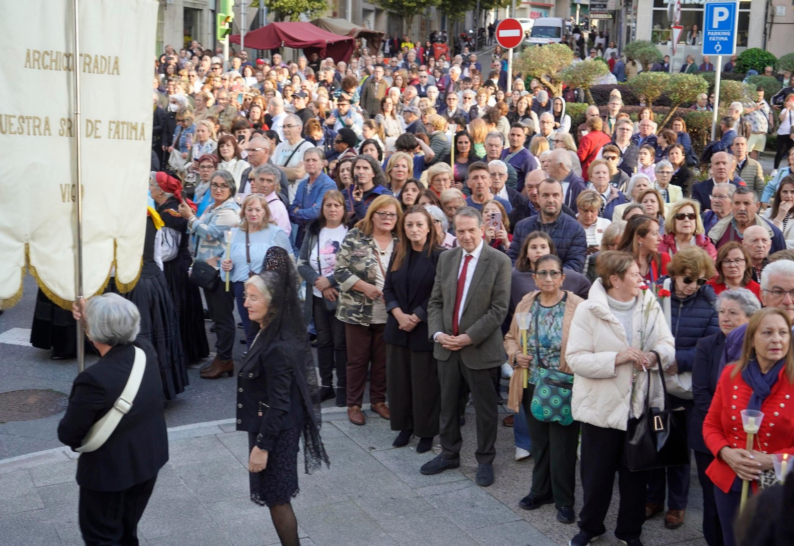 Galería | La devoción recorre las calles de Vigo por la Virgen de Fátima