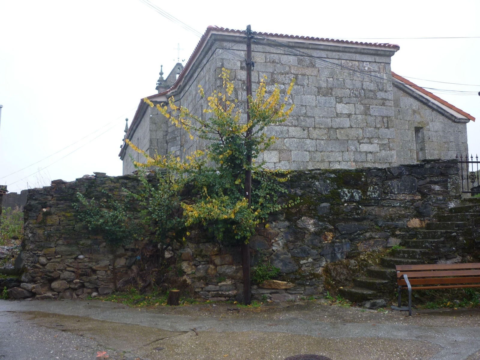 El entorno de la plaza antes de las obras.