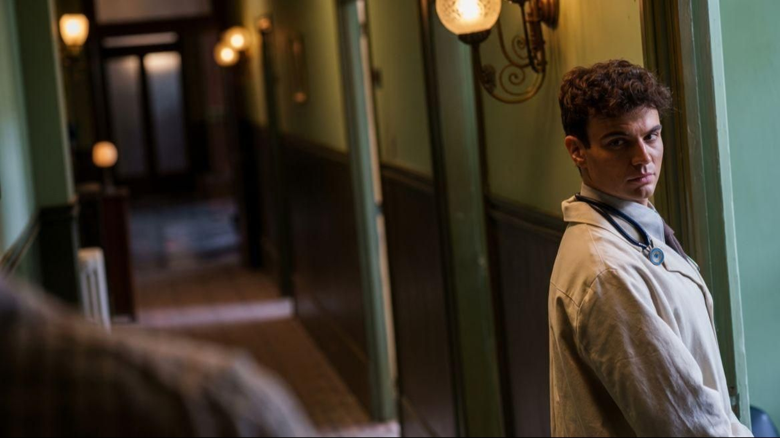 Fotograma da nova serie producida por La Región Televisión  “Clínica Miranda”.