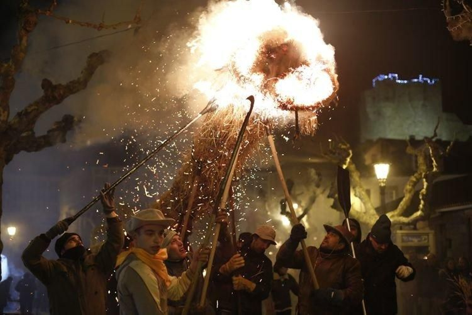 Castro Caldelas. 19-01-16. Provincia. Festa dos Fachós de Castro Caldelas.
Foto. Xesús Fariñas