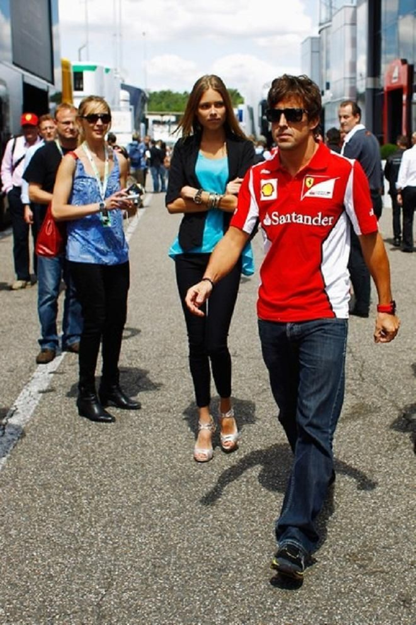 La modelo rusa Dasha Kapustina es la nueva novia de Fernando Alonso