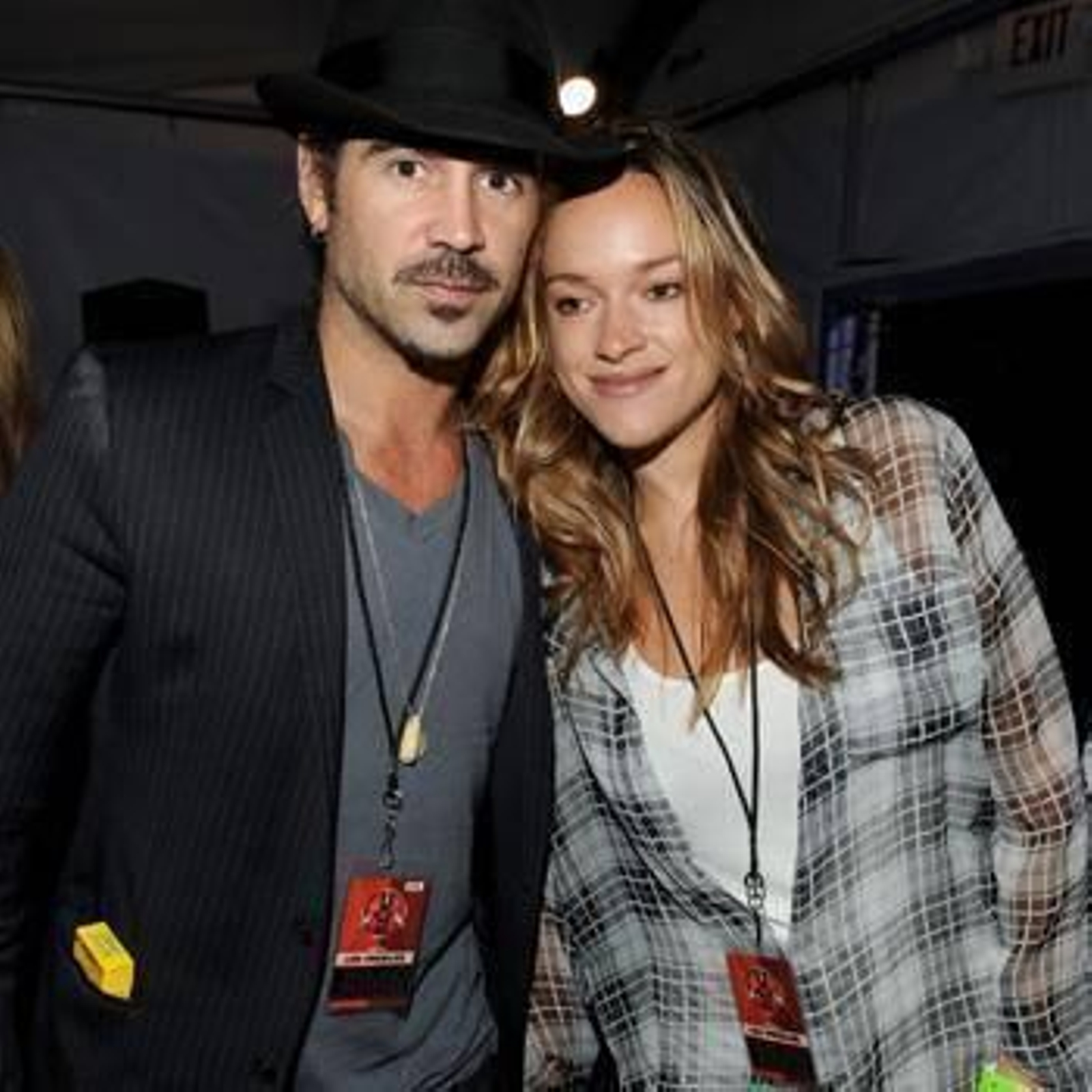 Colin Farrell y Alicja Bachleda.