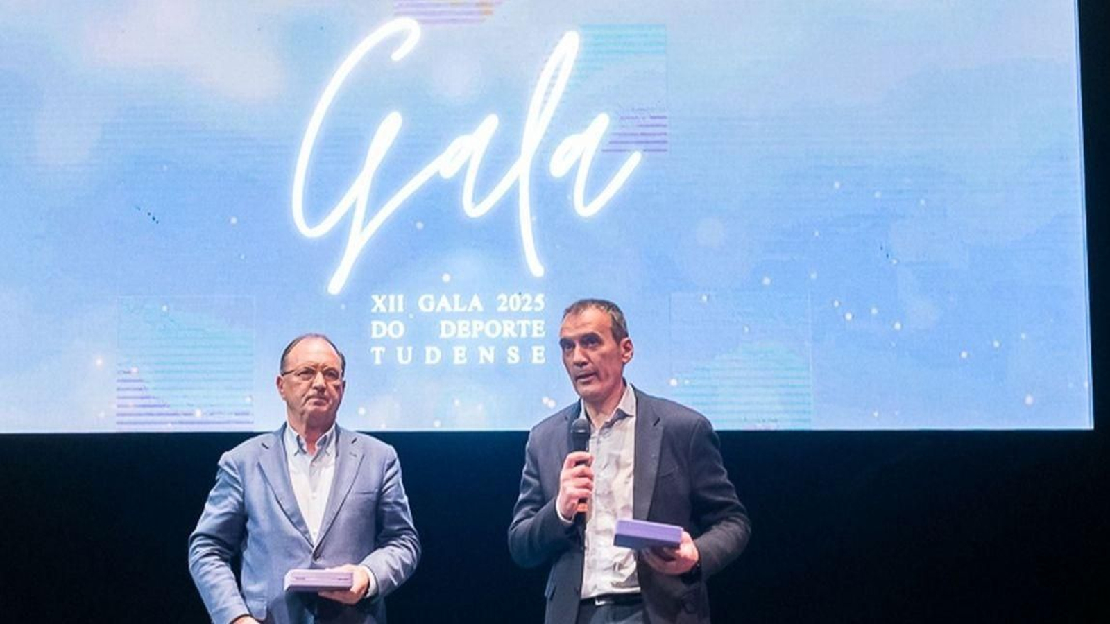 El alcalde de Tui y el presidente de la Câmara de Valença en la Gala do Deporte.