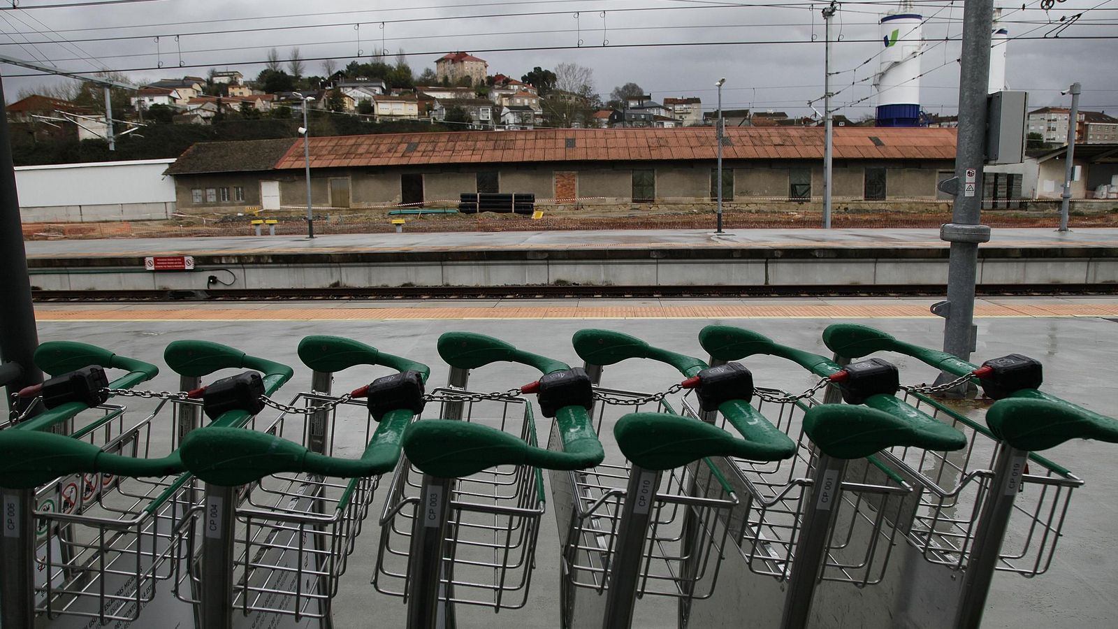 Una estación en la que más de un millón de viajeros baja con planes inciertos.