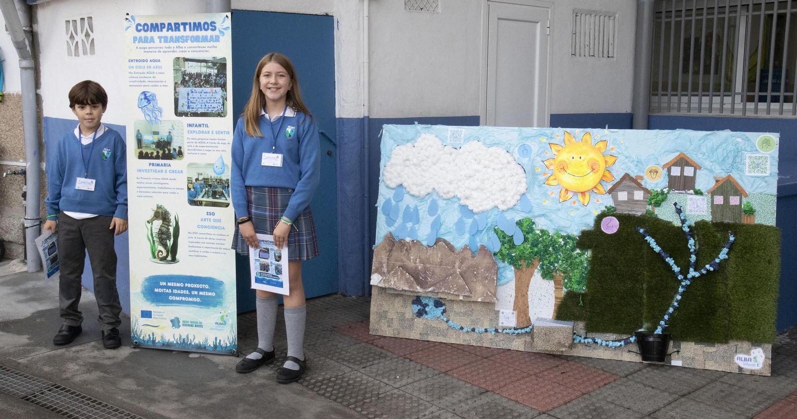 Galería | El Colegio Alba de Vigo celebra la jornada “Alba en Azul”