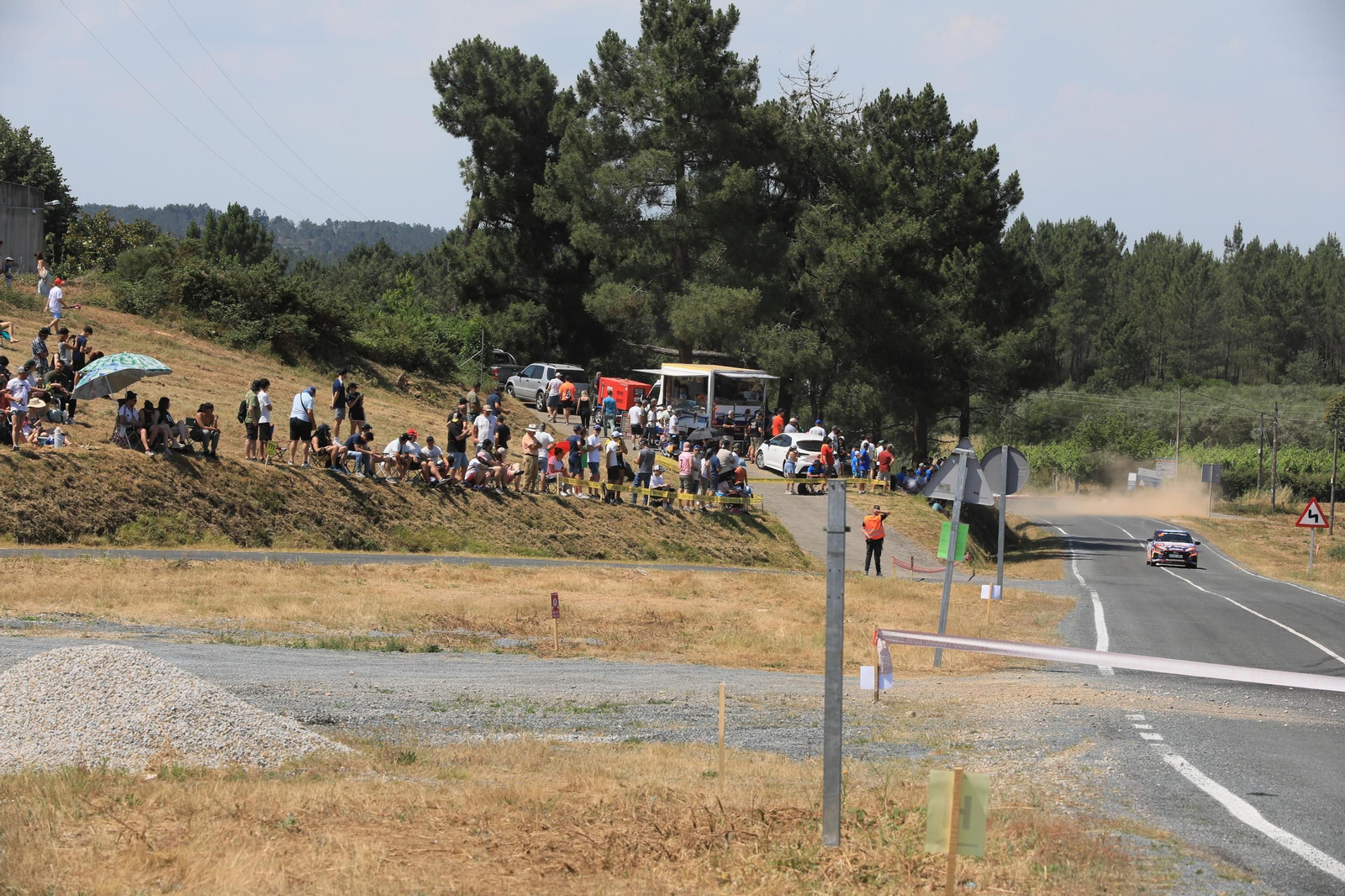 Galería | El público disfruta del Rally de Ourense en el tramo Cartelle-Toén, en fotos