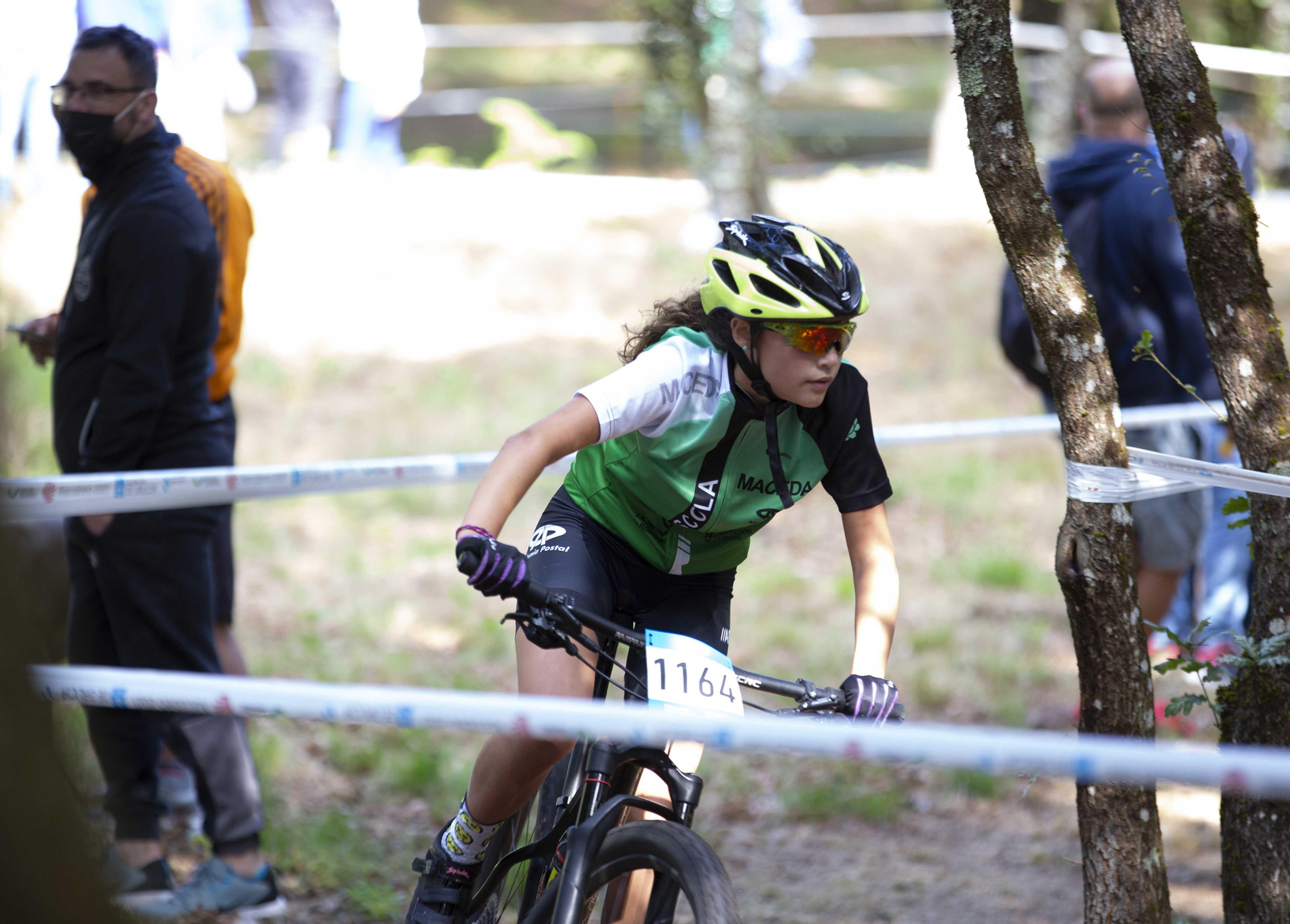 Participantes de la prueba Mini BTT Estacións Vivas que este fin de semana se celebró en Baños de Molgas.