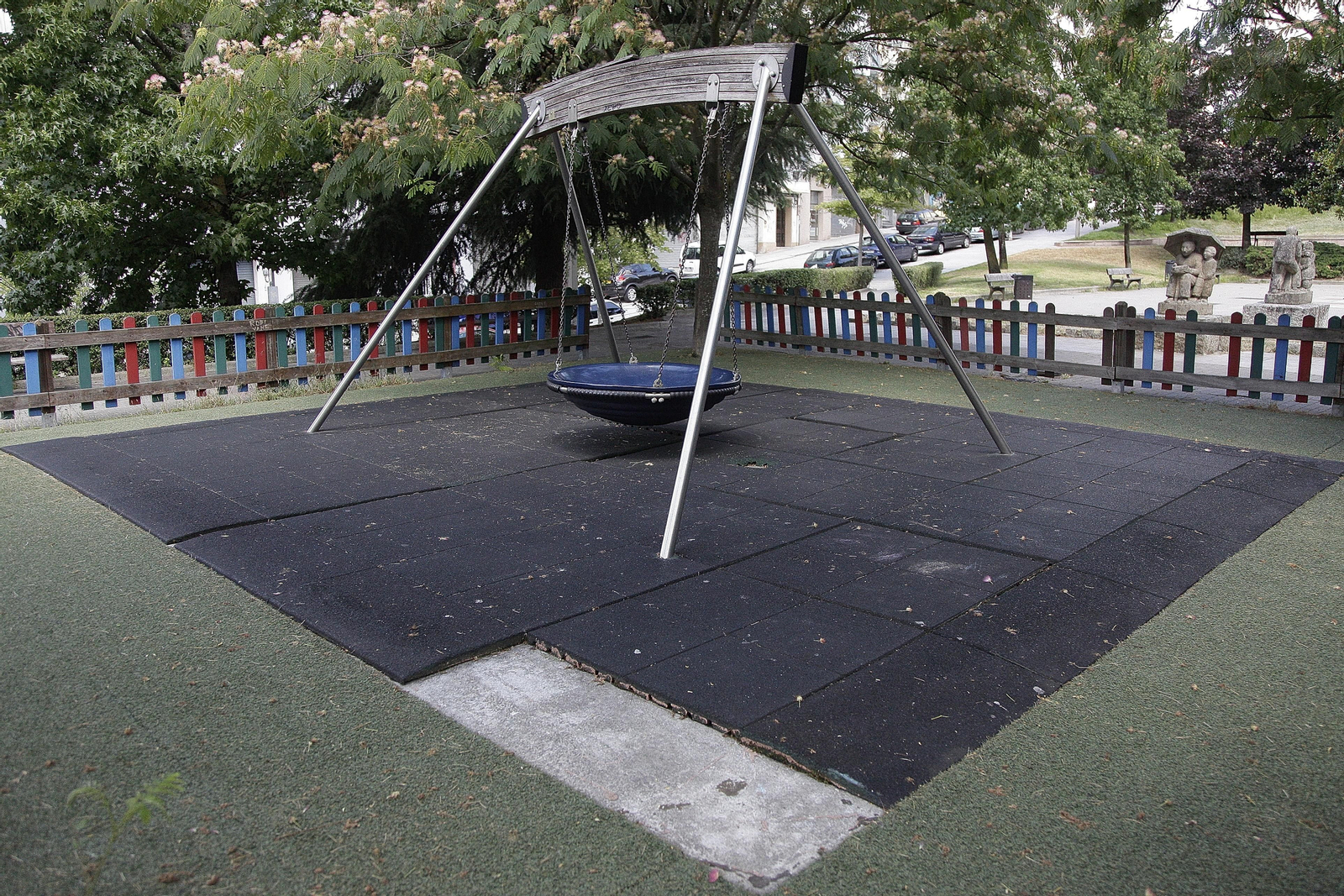 Abandono en el parque de las Zapatillas.