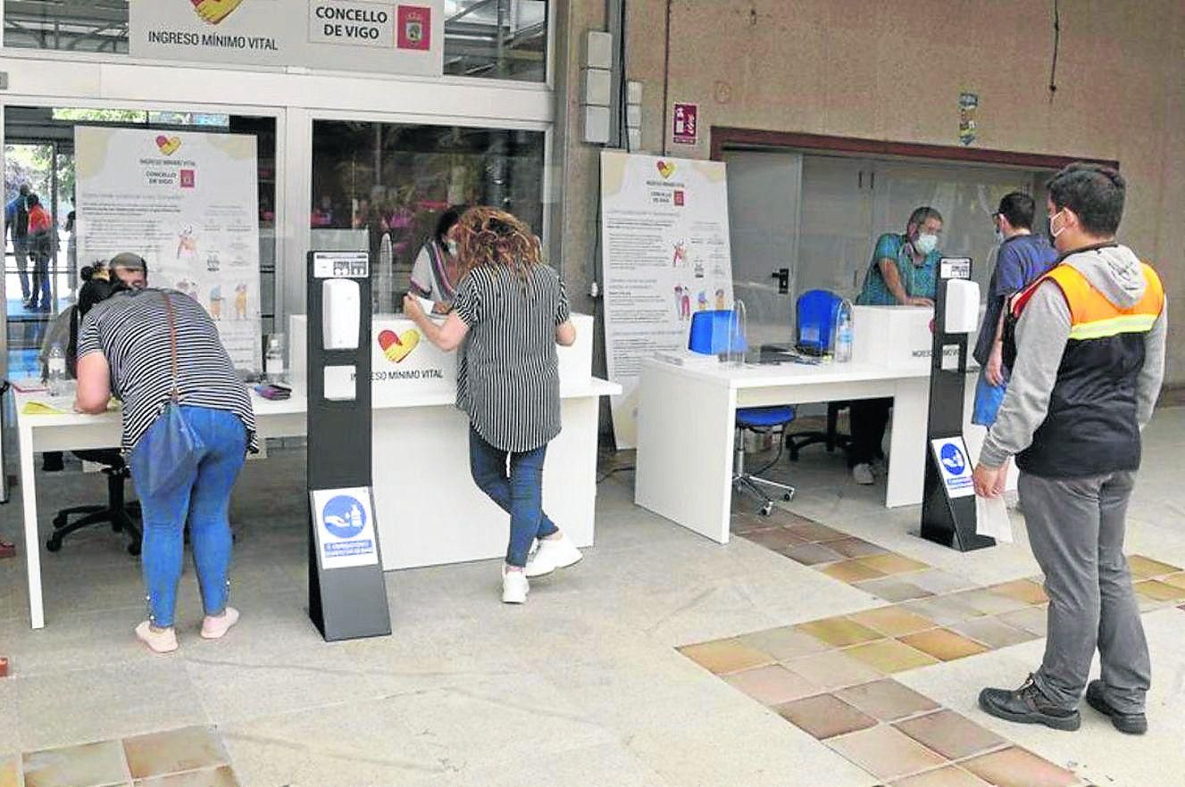 El Concello puso en verano a disposición del público un "stand" para solicitar el Ingreso Mínimo Vital.