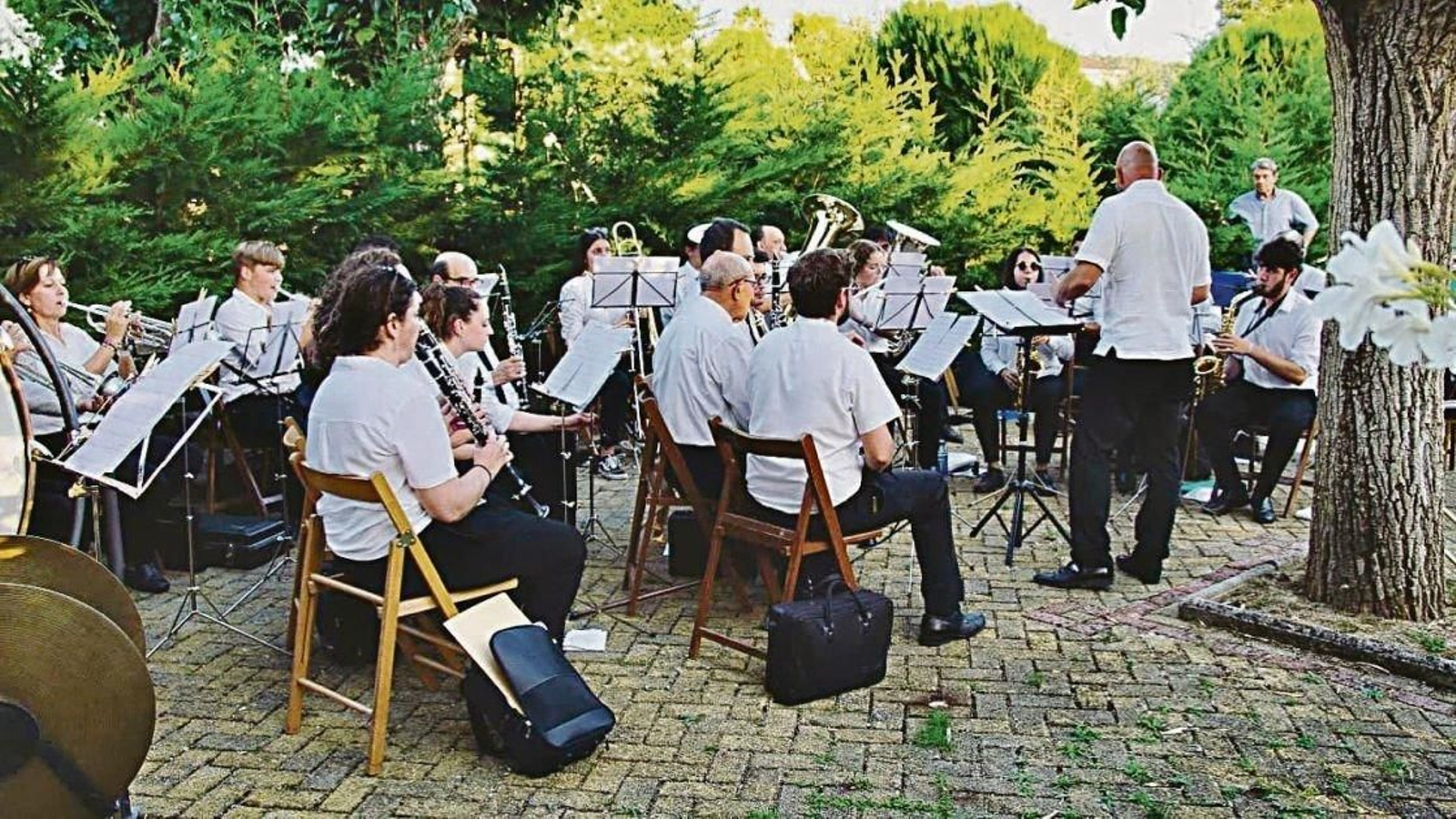 La Banda de Música de Lobios, en acción el pasado septiembre.