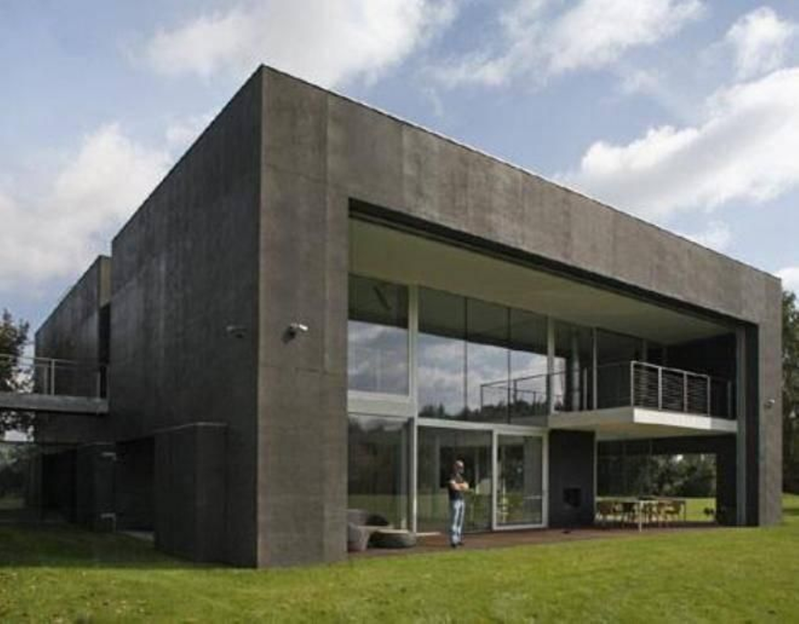 La casa comienza a 'transformarse'