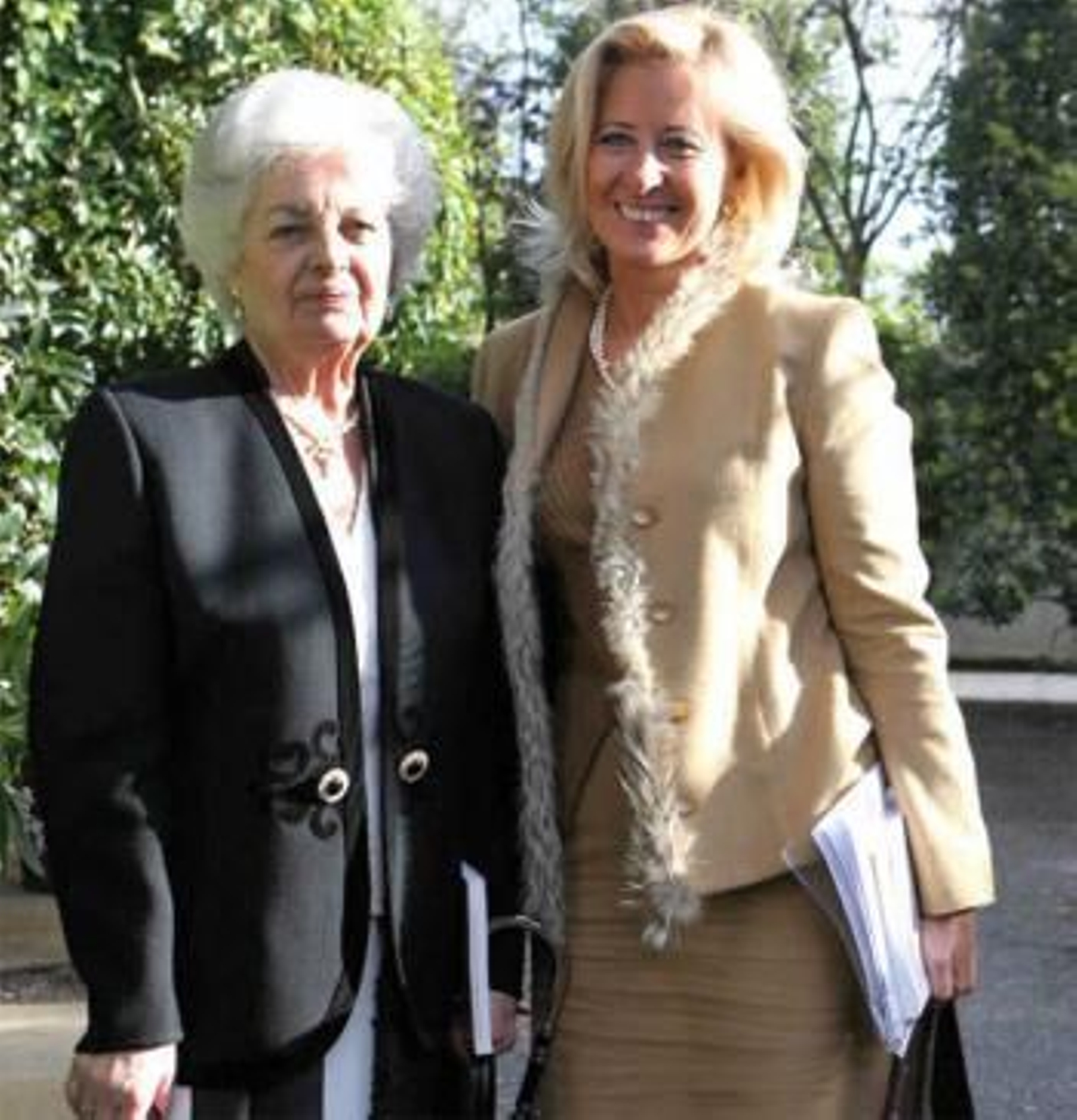 Emma Bermello y Corina Porro, las dos alcaldesas que tuvo Vigo.