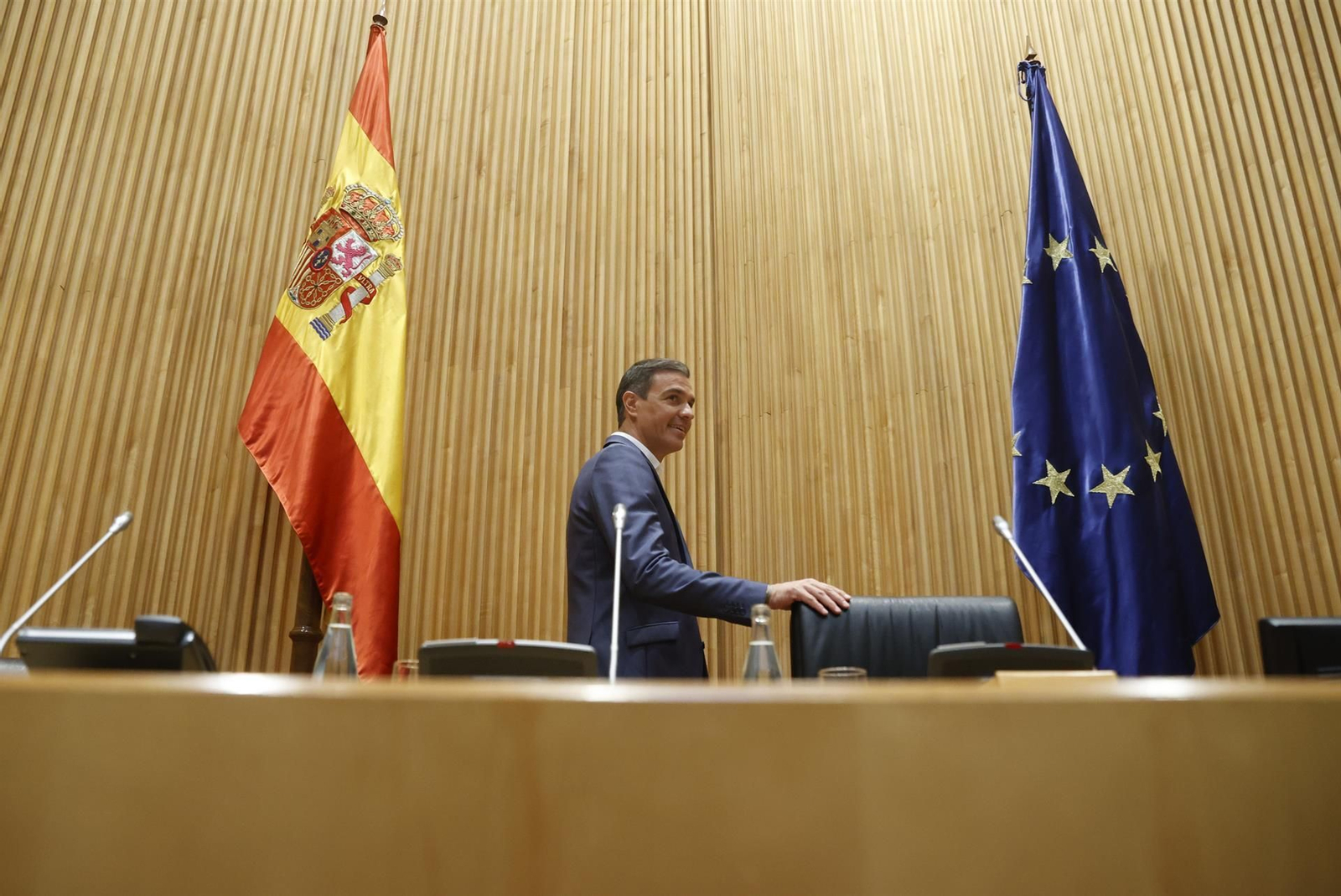 El presidente del Gobierno Pedro Sánchez preside reunión interparlamentaria socialista celebrada este lunes en el Congreso. (EFE)