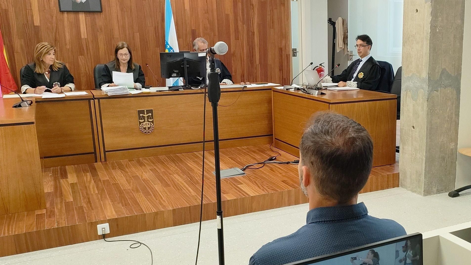 Juicio contra un exedil de Baiona.