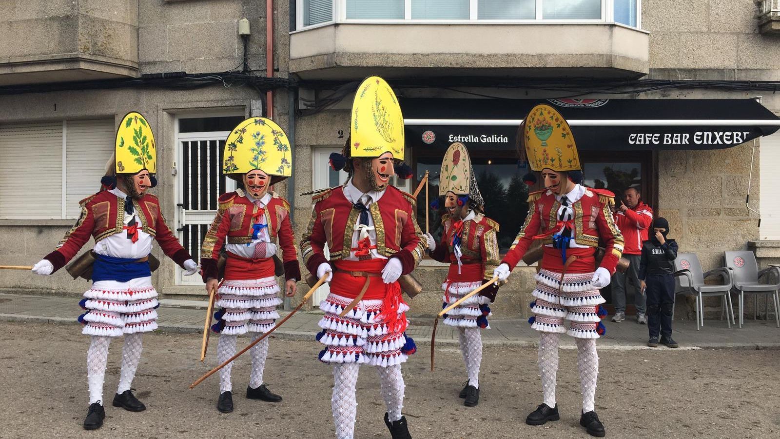 Los Zarramoncalleiros, en Cualedro en 2020. (Foto: P. P.)