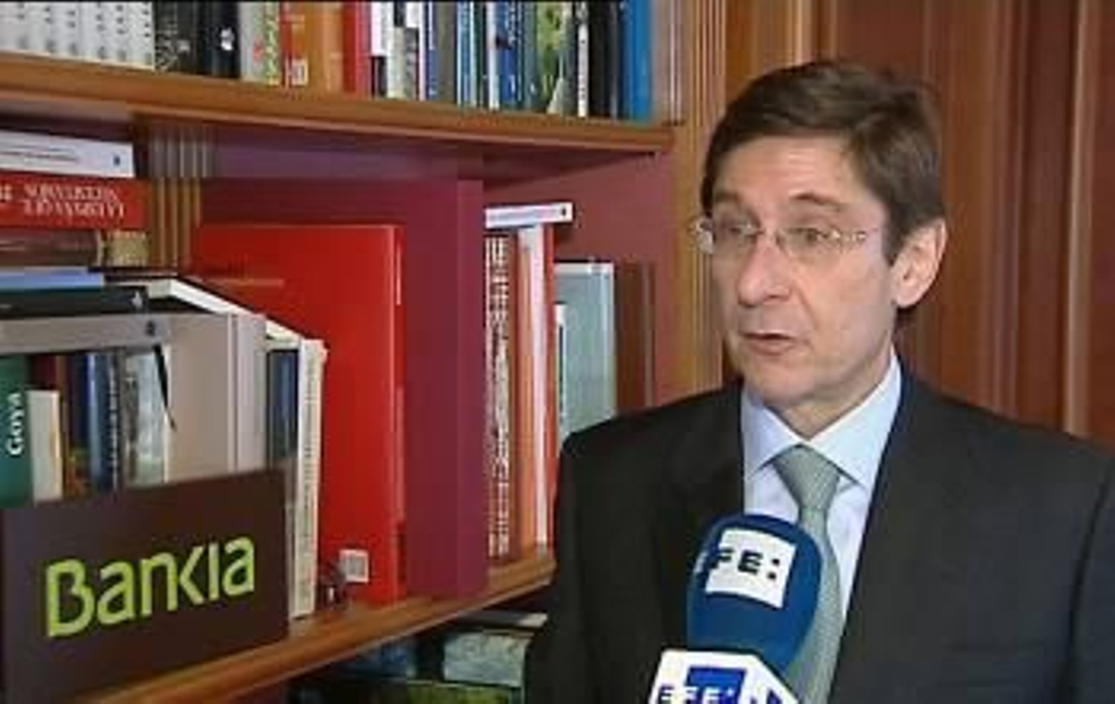 José Ignacio Goirigolzarri tuvo que comparecer públicamente para tranquilizar a los ahorradores de Bankia. (Foto: EFE-TV)