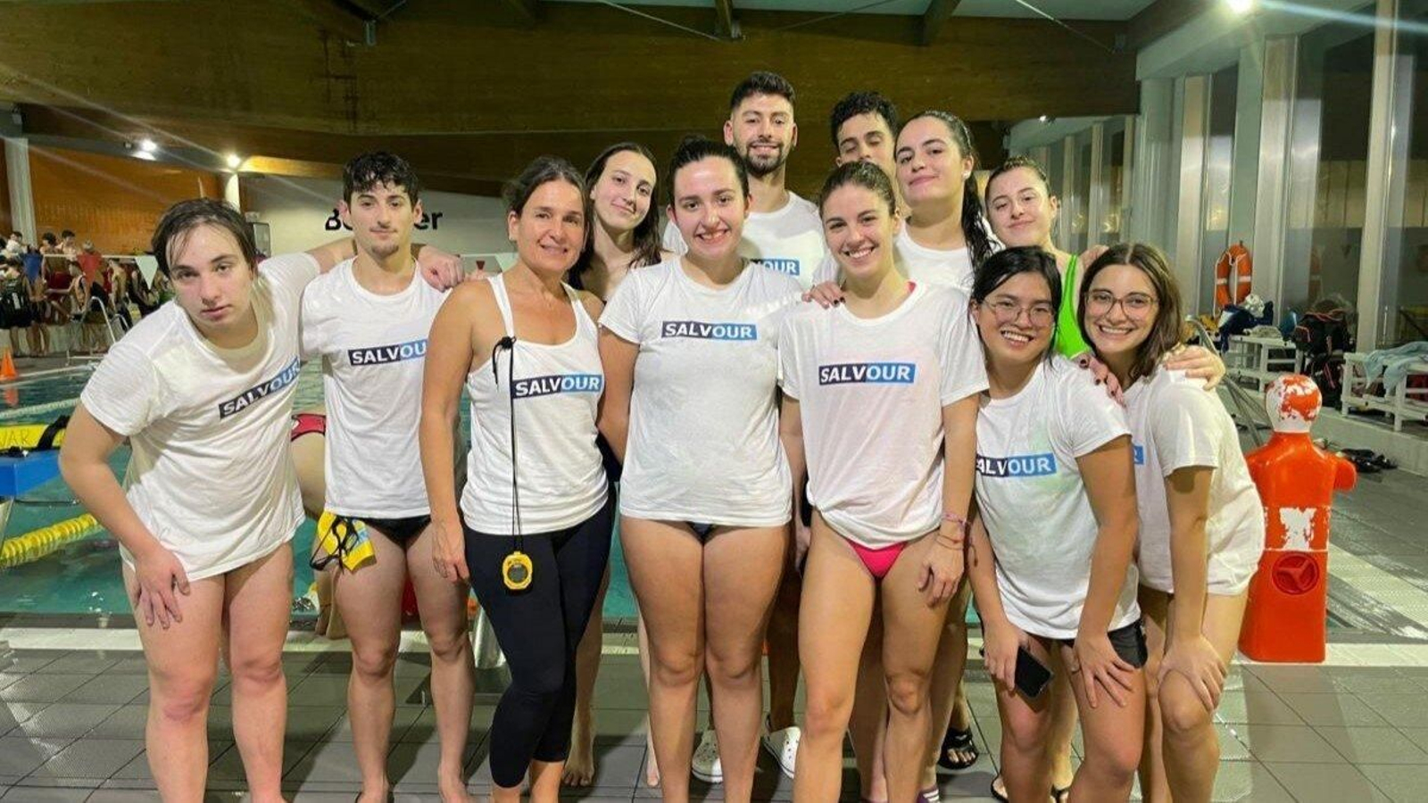 La representación del Salvour en la Liga Gallega, en Arteixo.