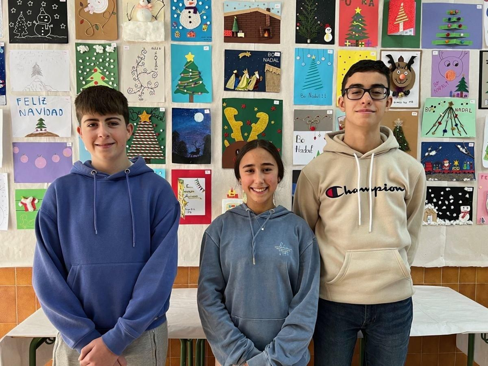 Los ganadores: Saúl Nogueiras Feijóo, Noa Rodríguez Enríquez y Daniel Rodríguez Yañez.