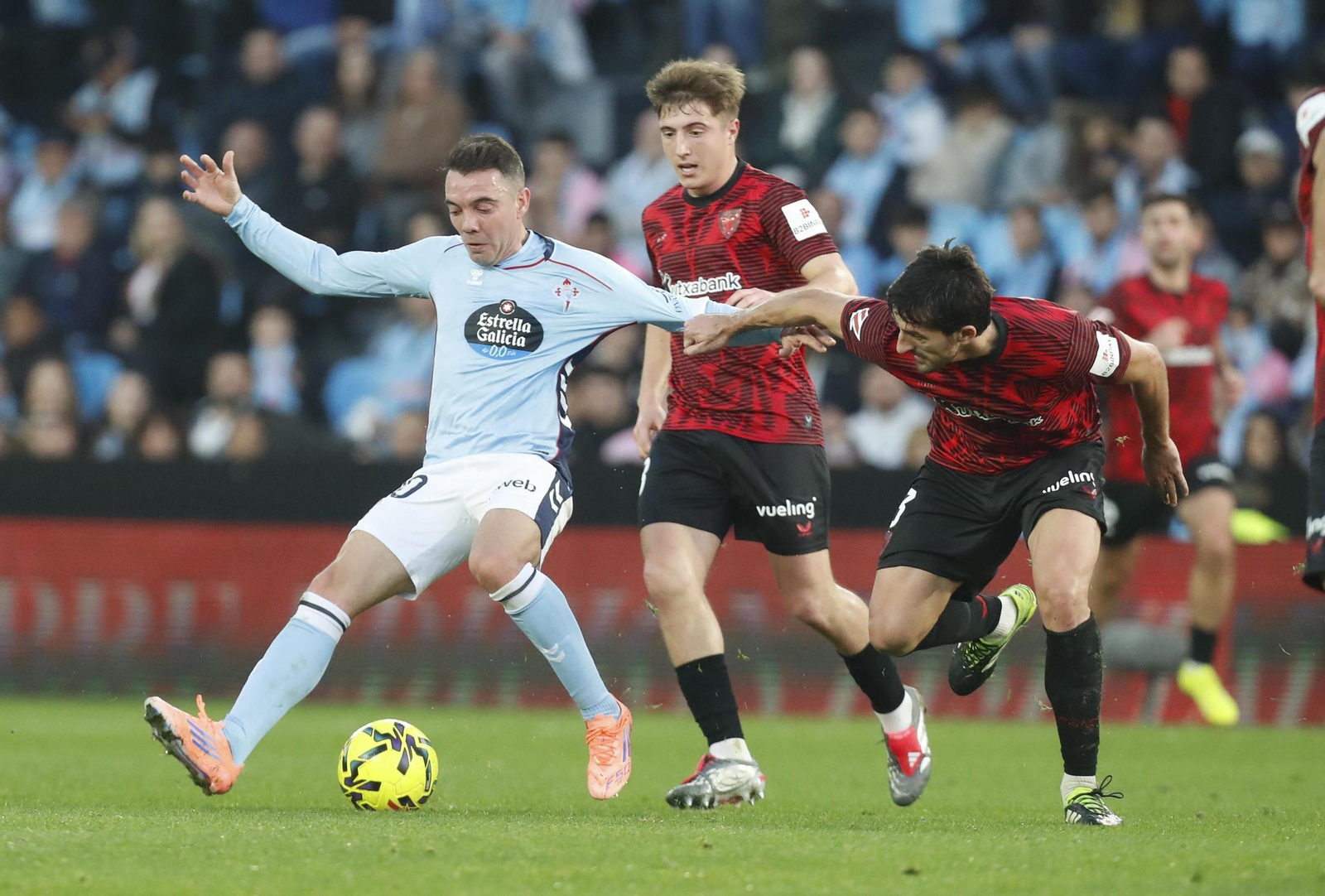 Iago Aspas, en una acción ante el Athletic en el partido del domingo.