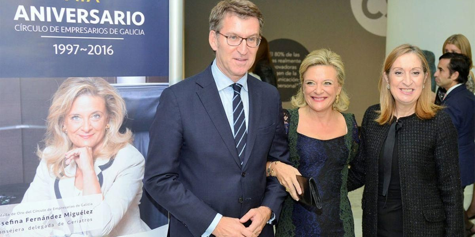 Chefi Fernández, entre Feijóo y Pastor.